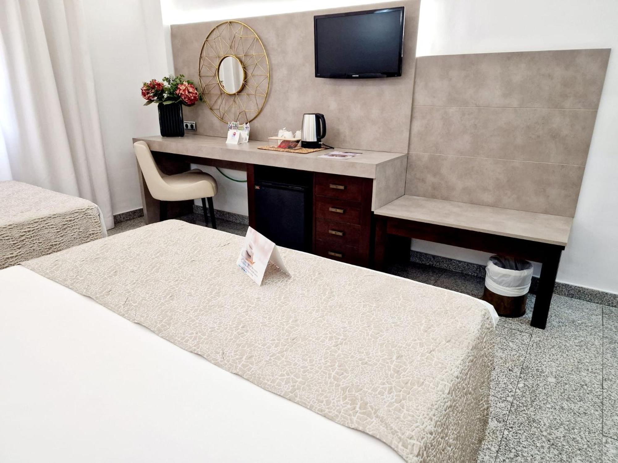 Hotell Plaza Del Castillo