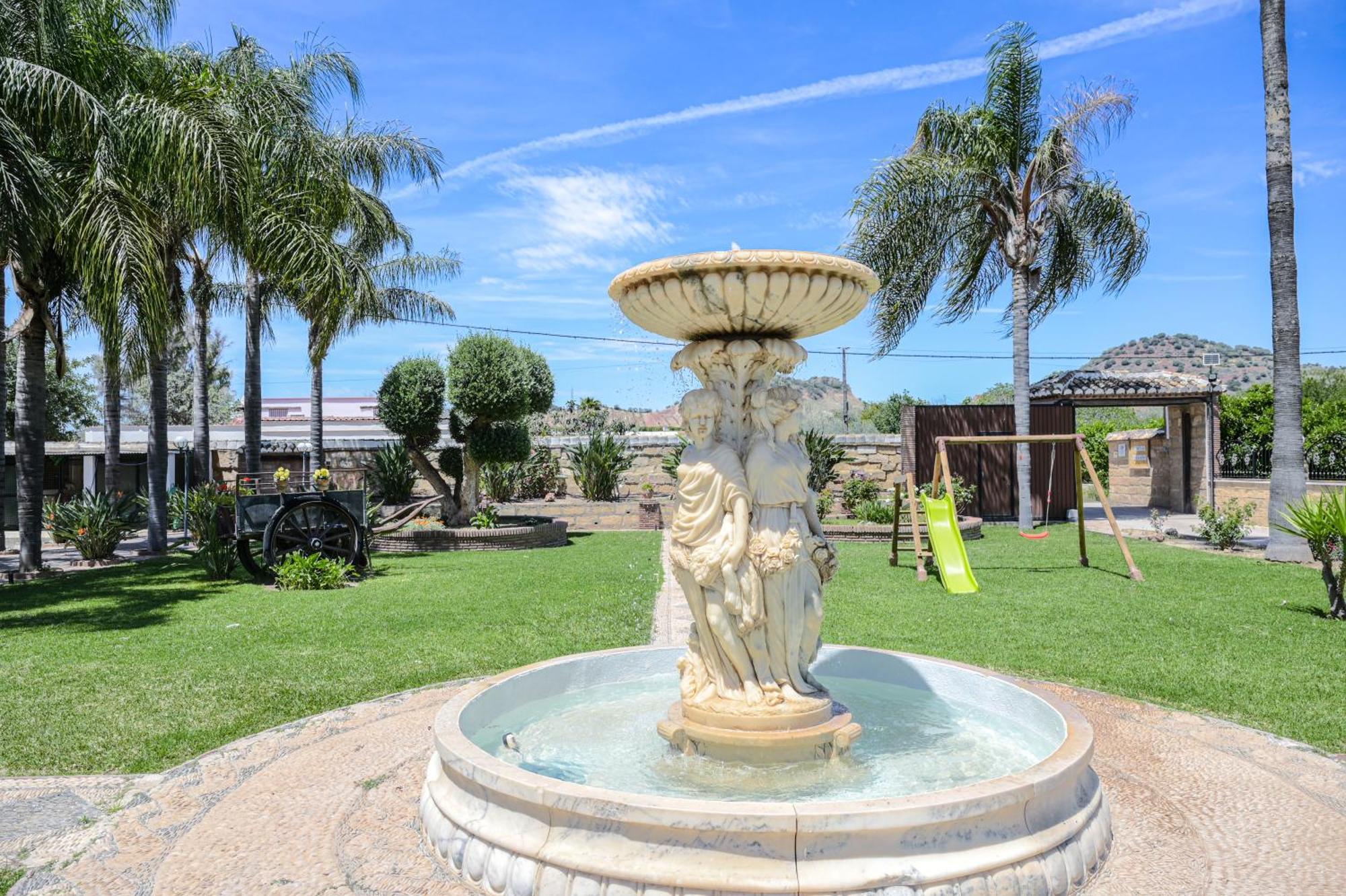 Casa vacanze Amplia Con Precioso Jardin Cerca De Capital. Málaga