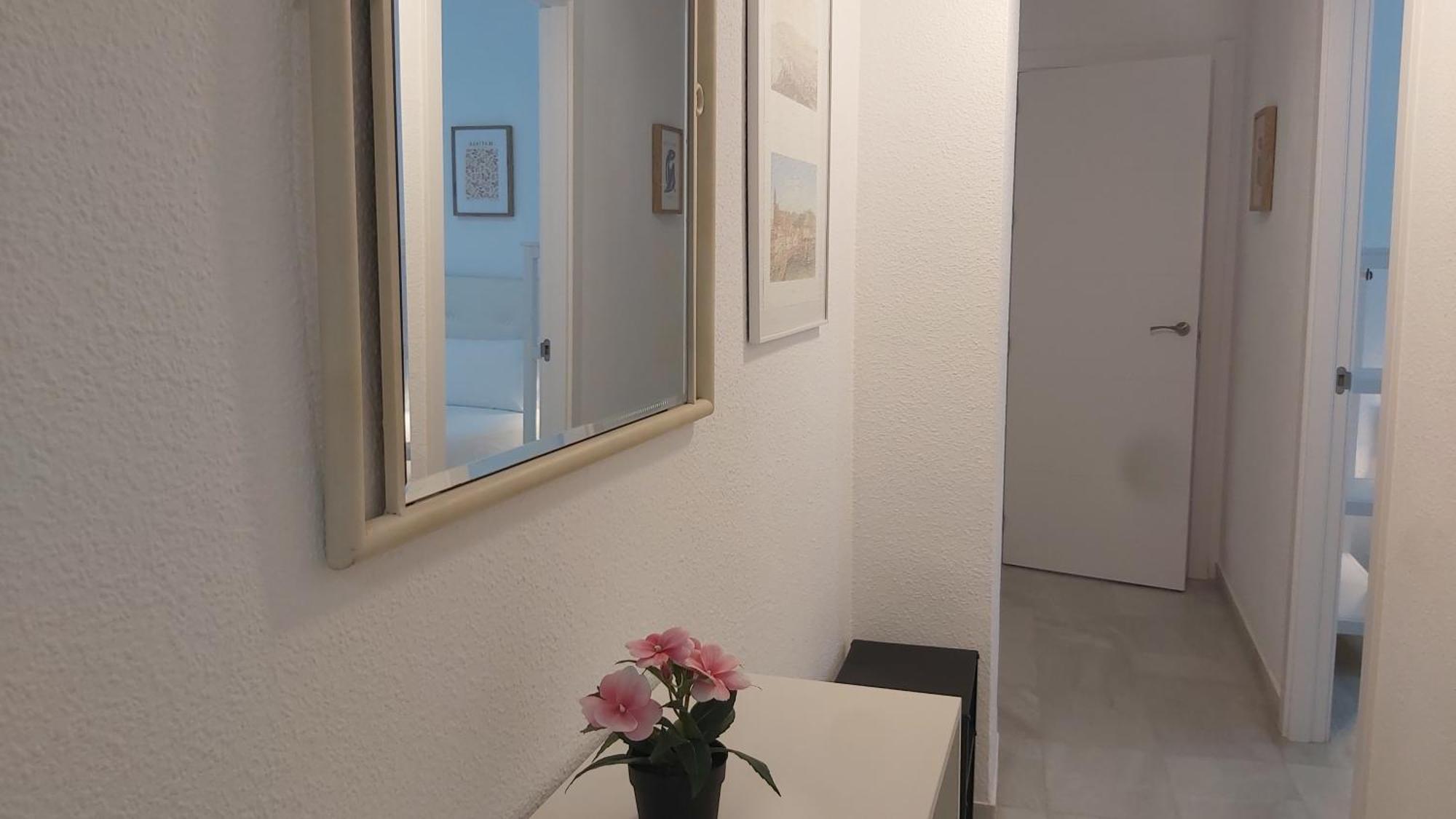 Apartment Del Parque Flats Victoria Family