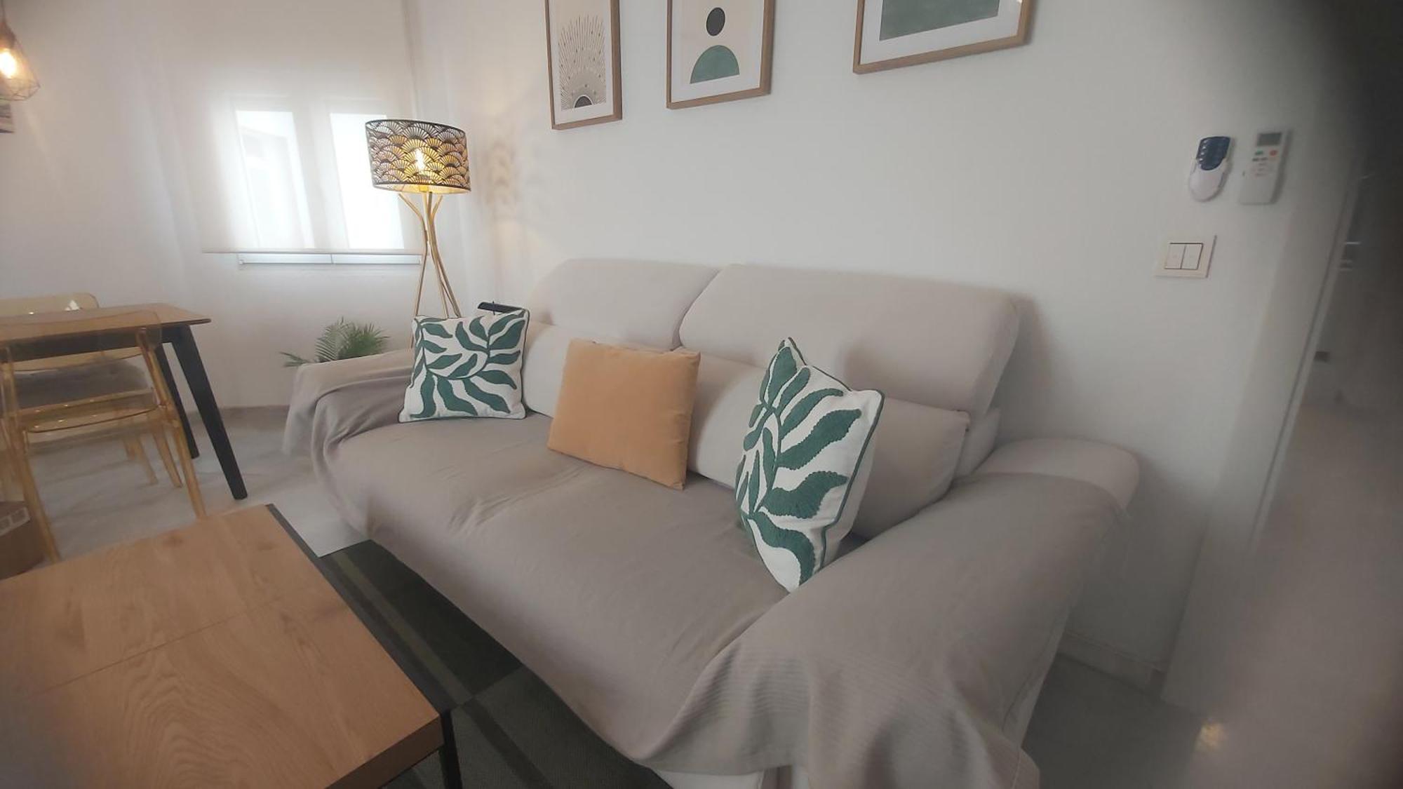Del Parque Flats Victoria Family Apartment