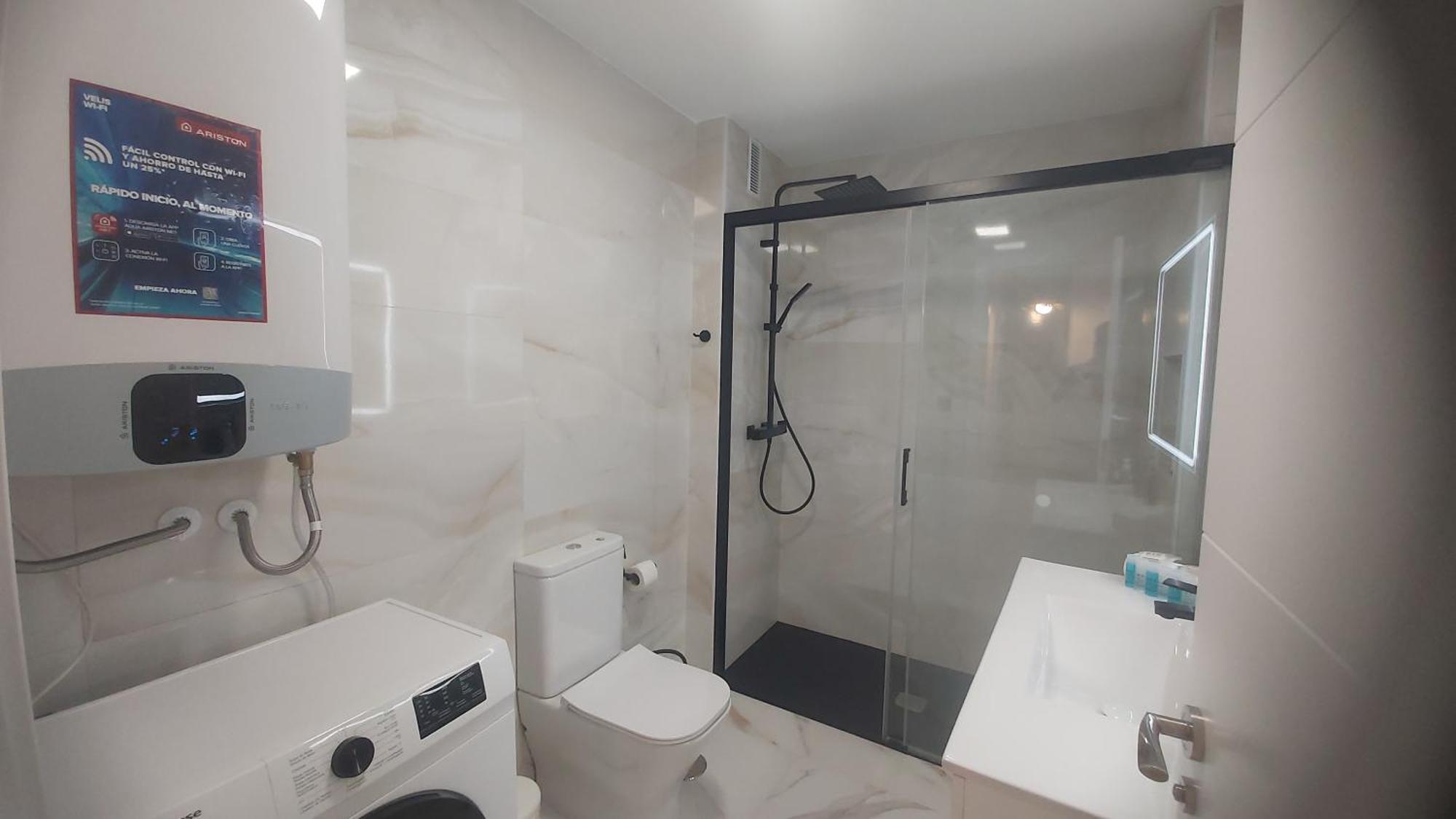 Del Parque Flats Victoria Family Apartment