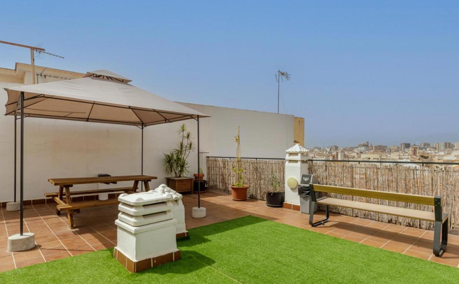 Appartamento Centrico La Merced - Free Parking & Free Gym Málaga