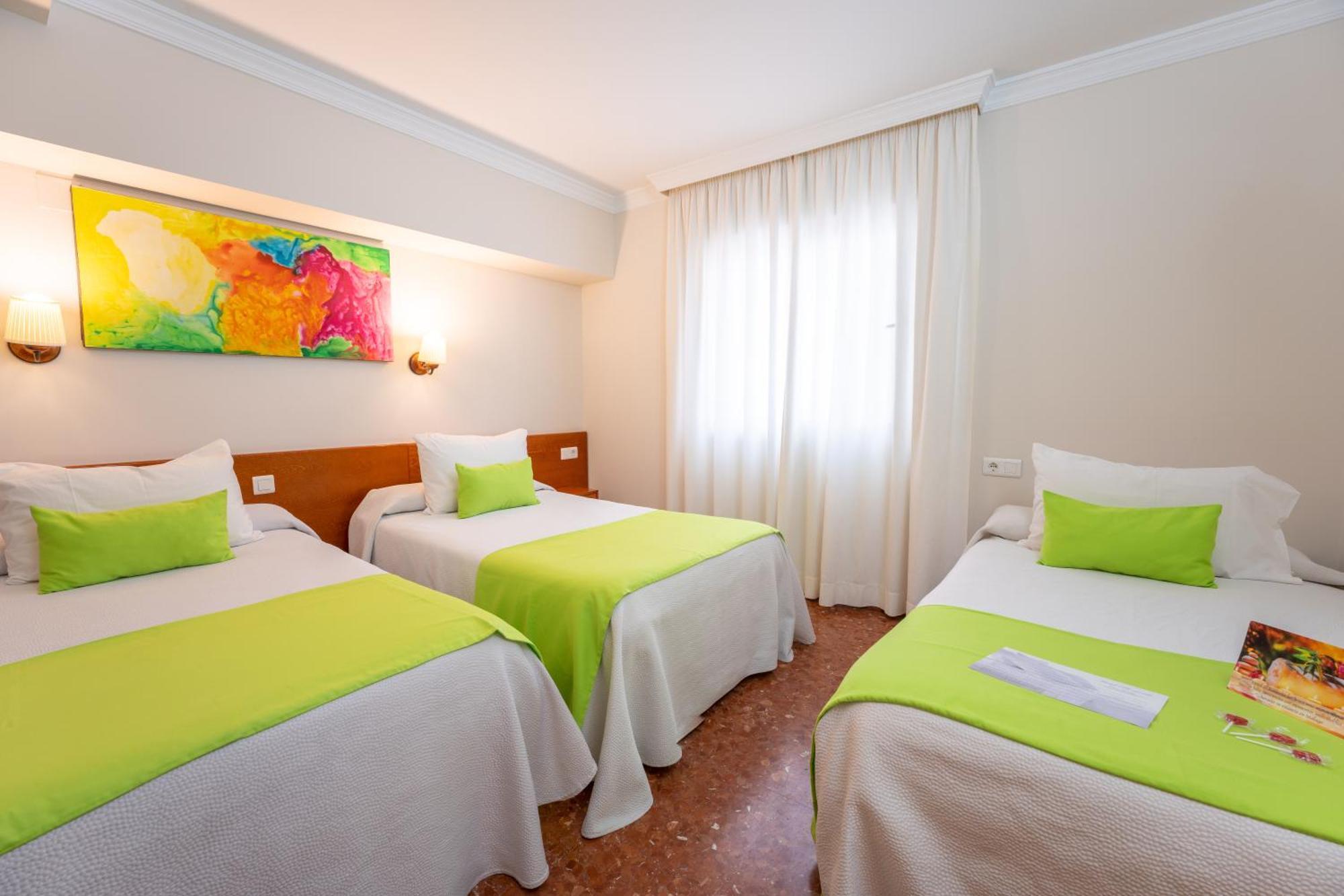 Hotell Romerito 2*