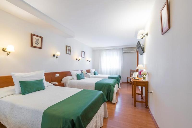 Hotell Romerito 2*