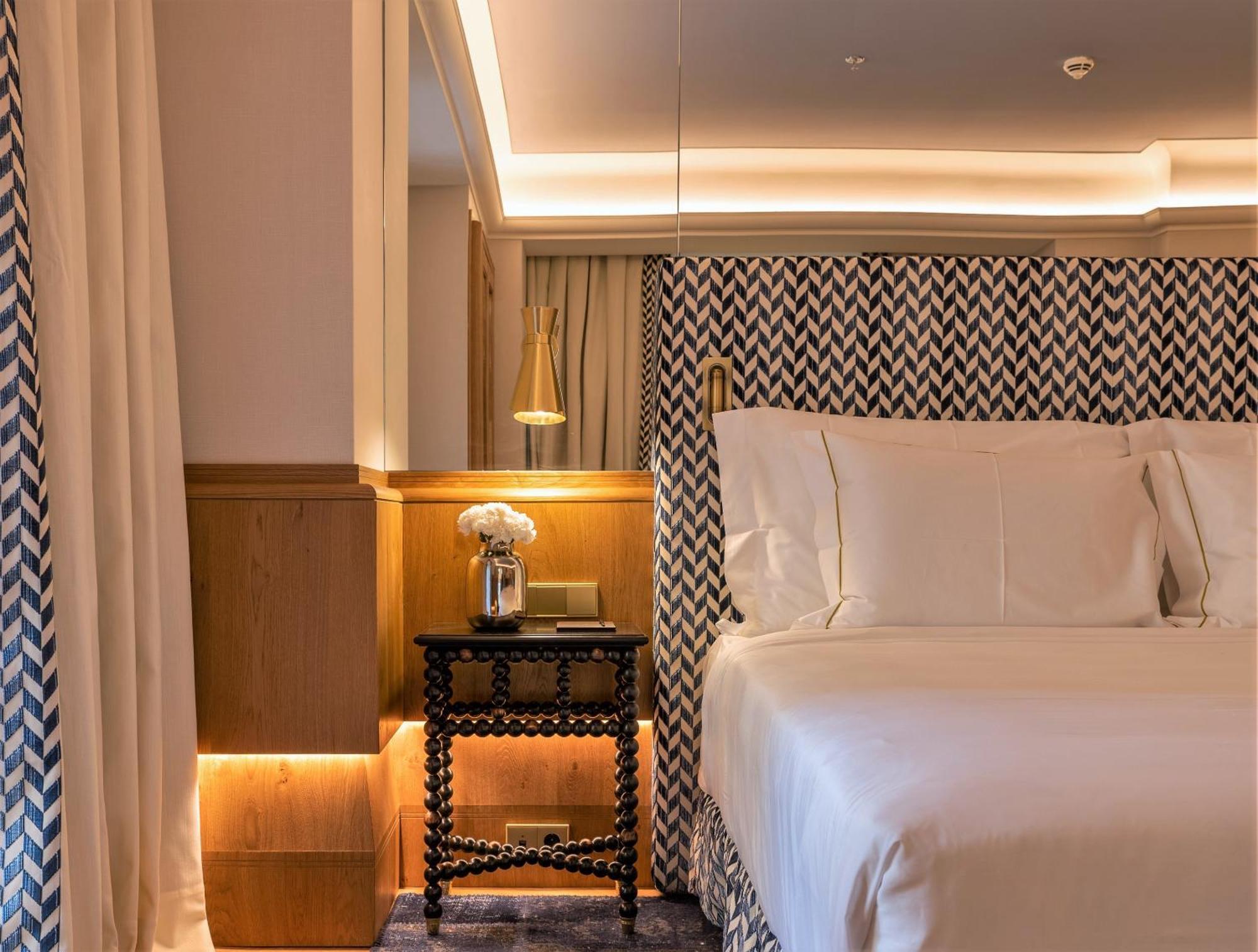 Palacio Solecio, A Small Luxury Of The World