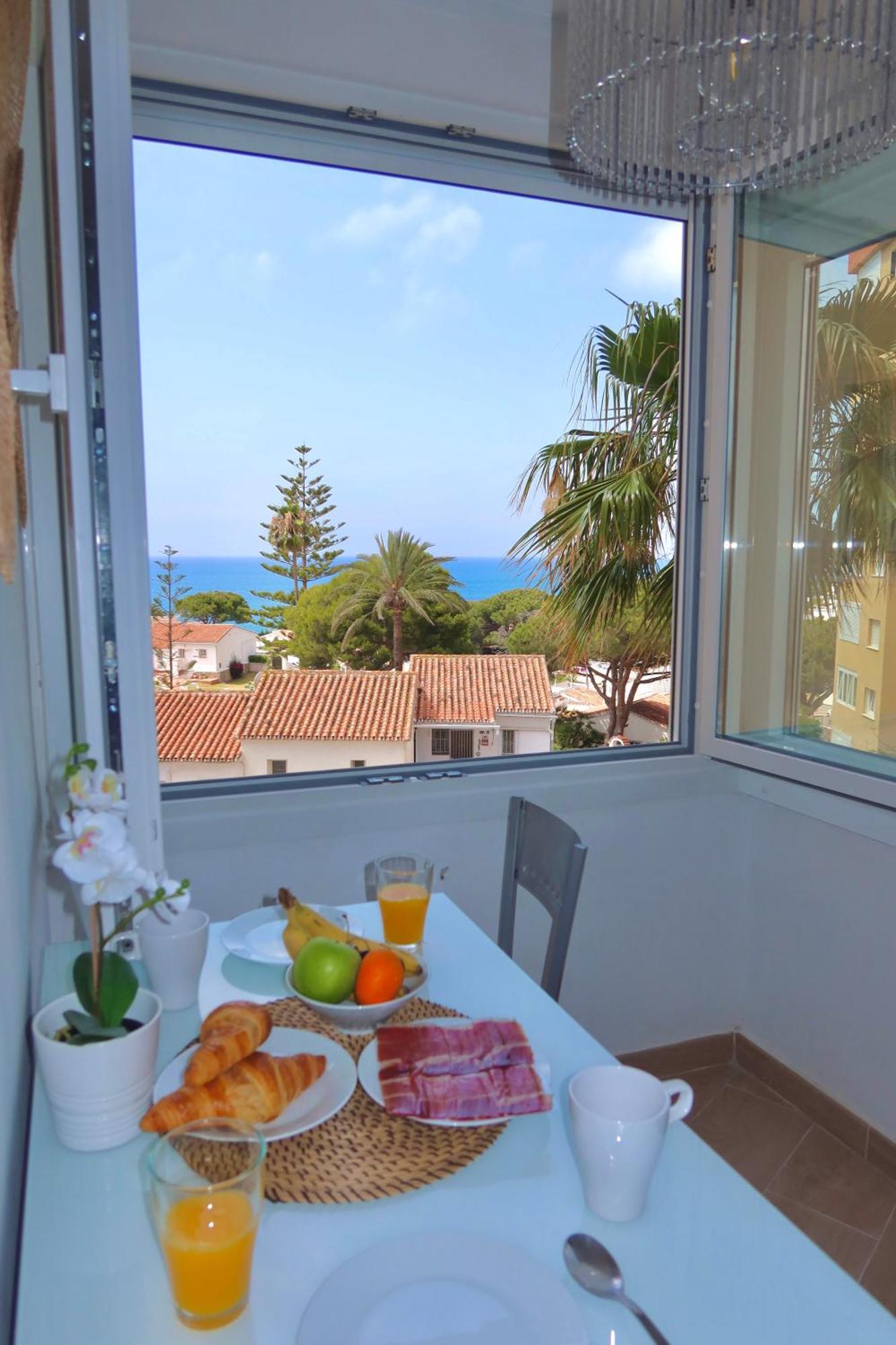 Apartamento Lujoso Piso Con Vista Al Mar En La Cala De Mijas *