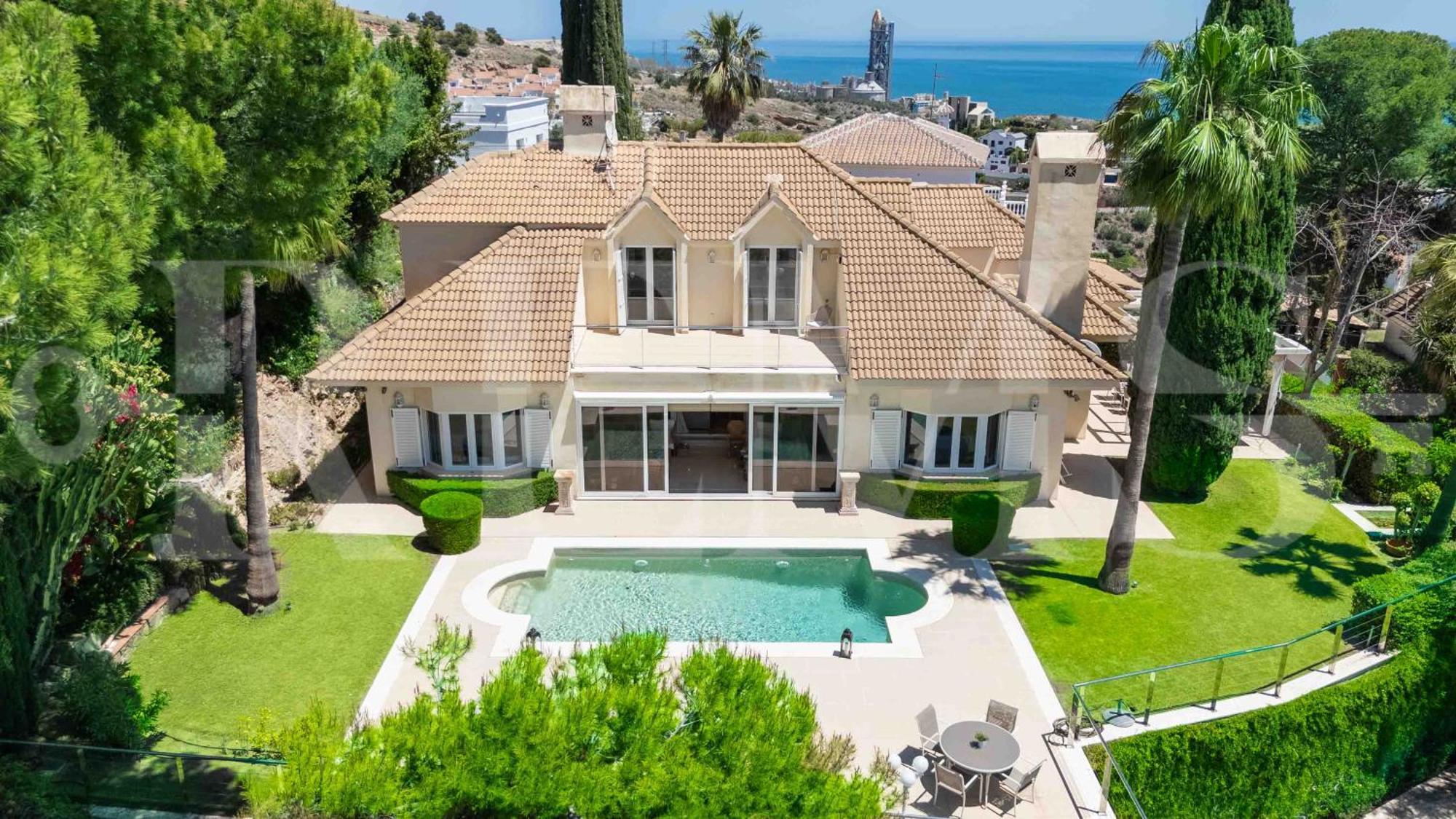Luxury With Sea Views & Terrace By Rems Apartamento