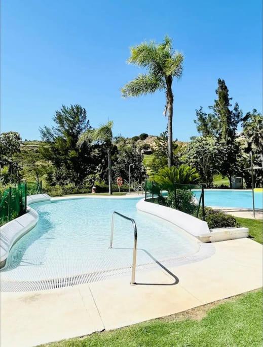 Cozy 2 Bedrooms Calanova Golf Málaga
