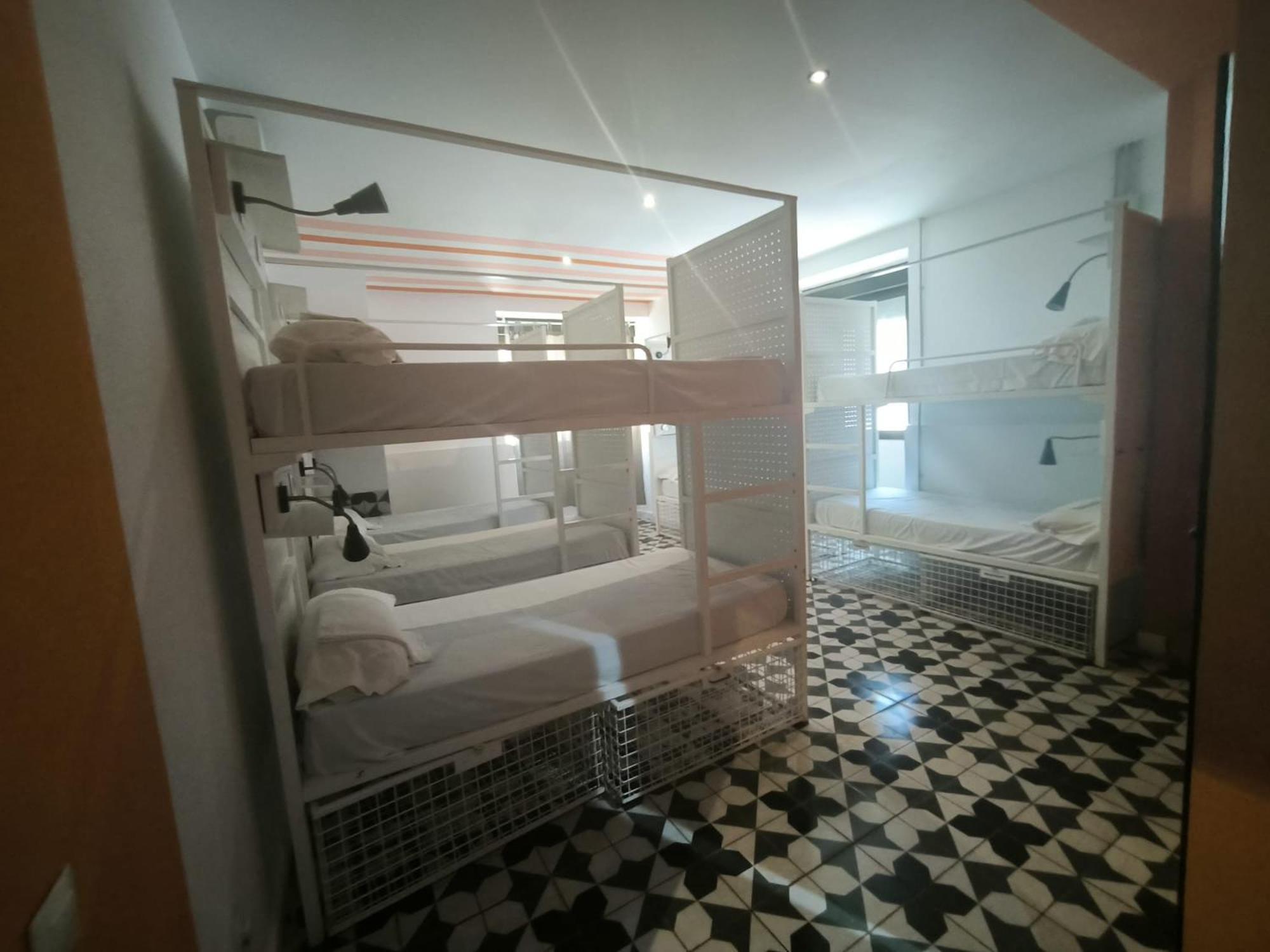 Feel Soho Hostel Málaga