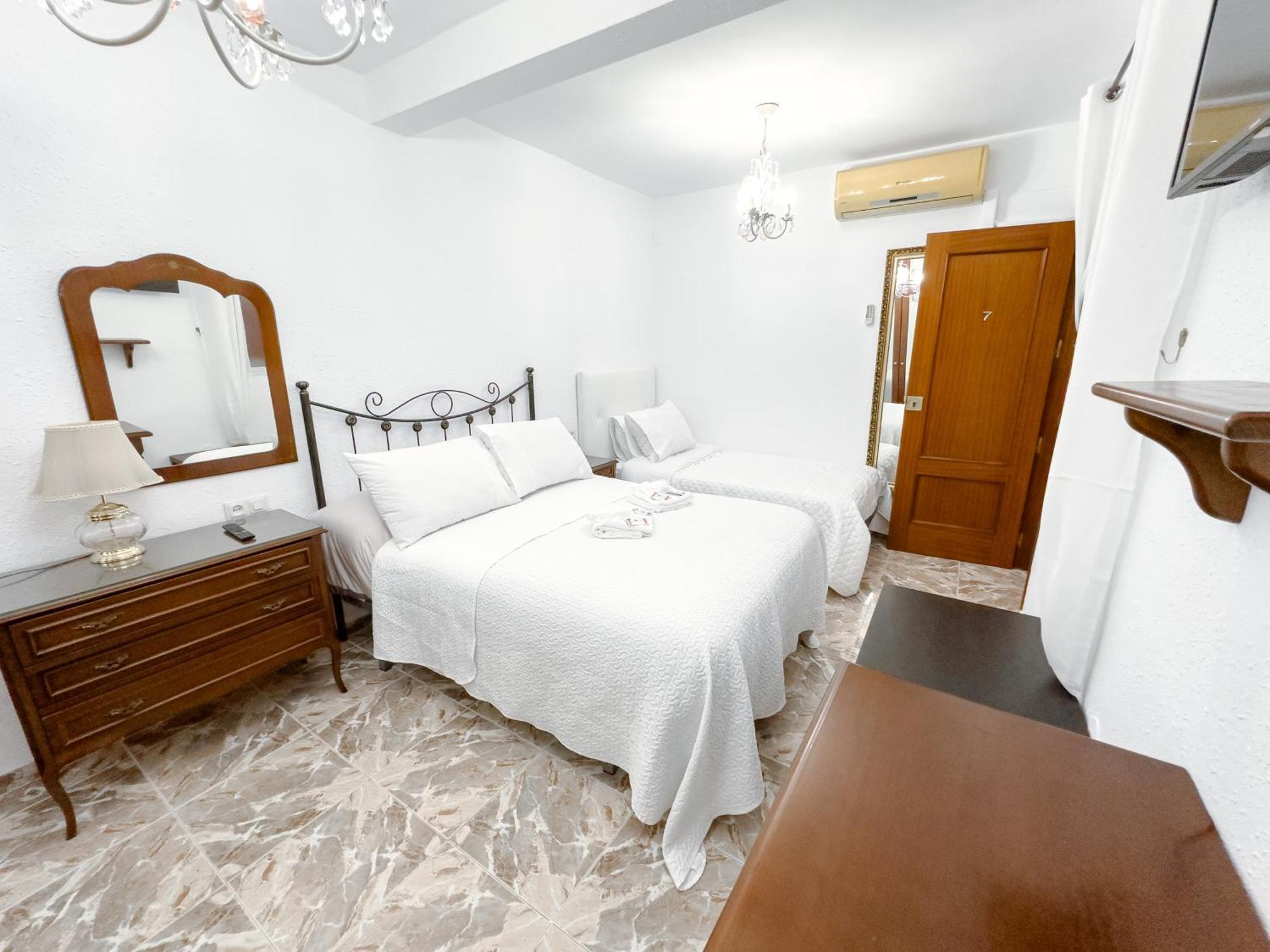 & Don Pepin Guest house