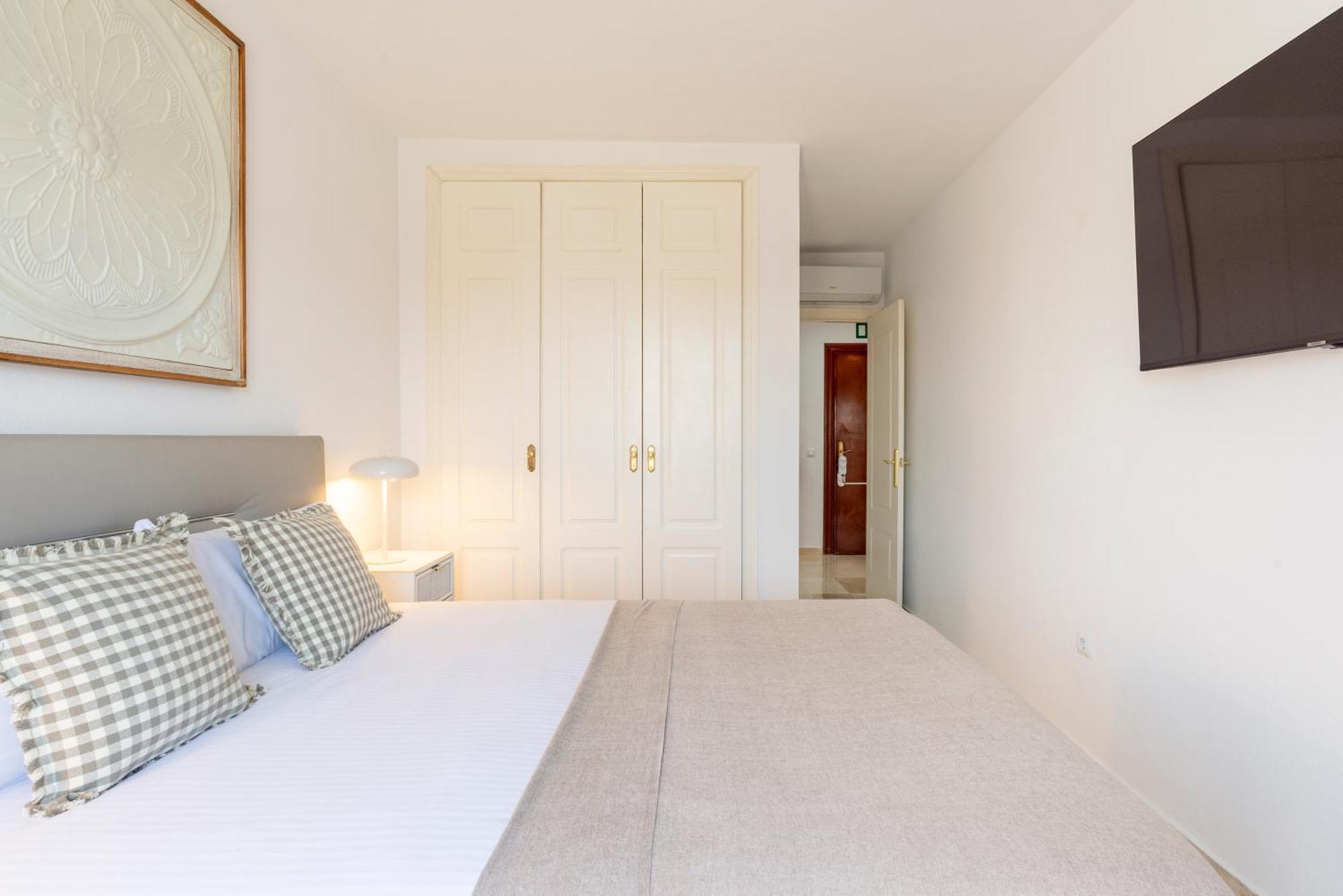Appartement Rosaleda & Old Town Balconies By Ele *