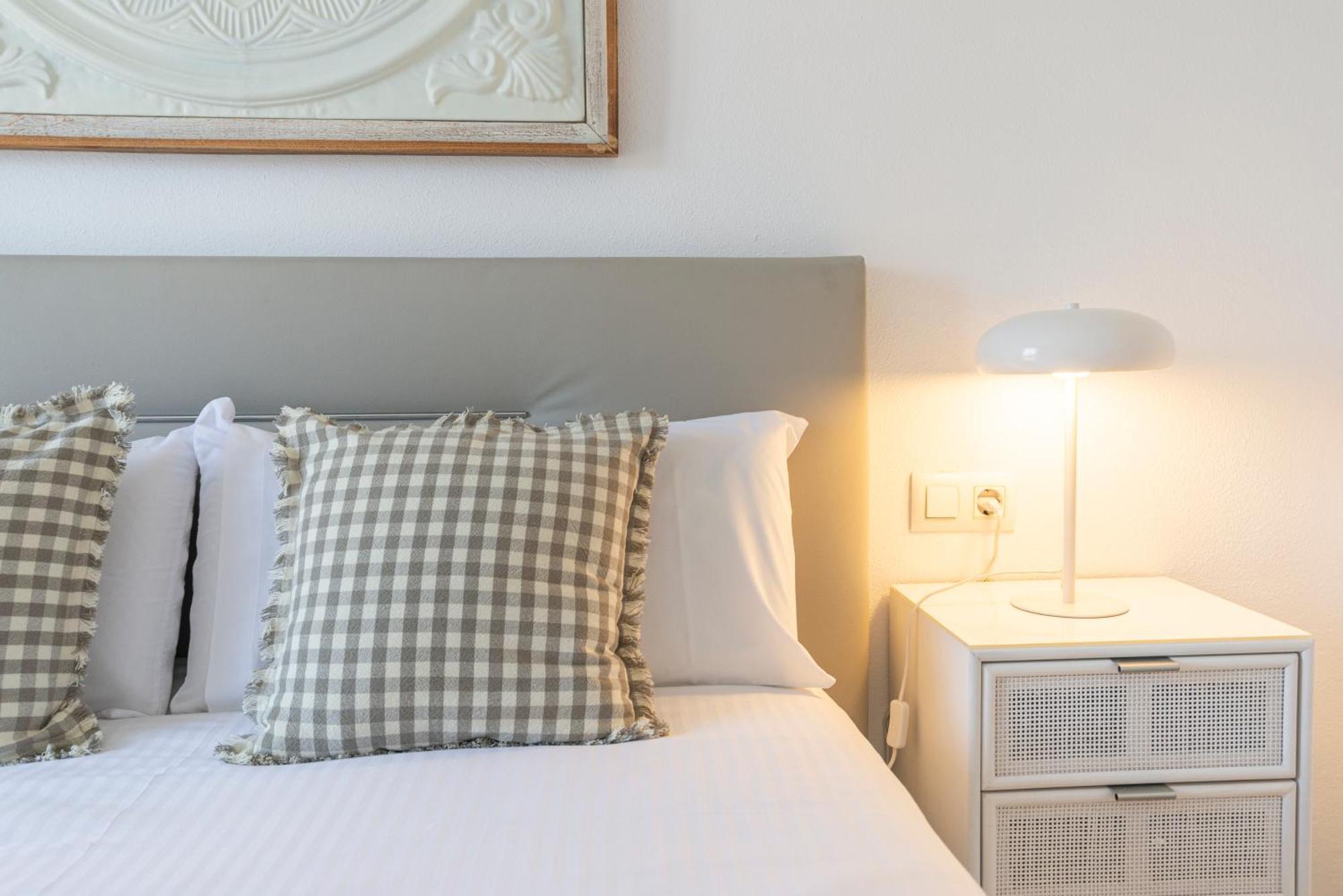 Appartement Rosaleda & Old Town Balconies By Ele