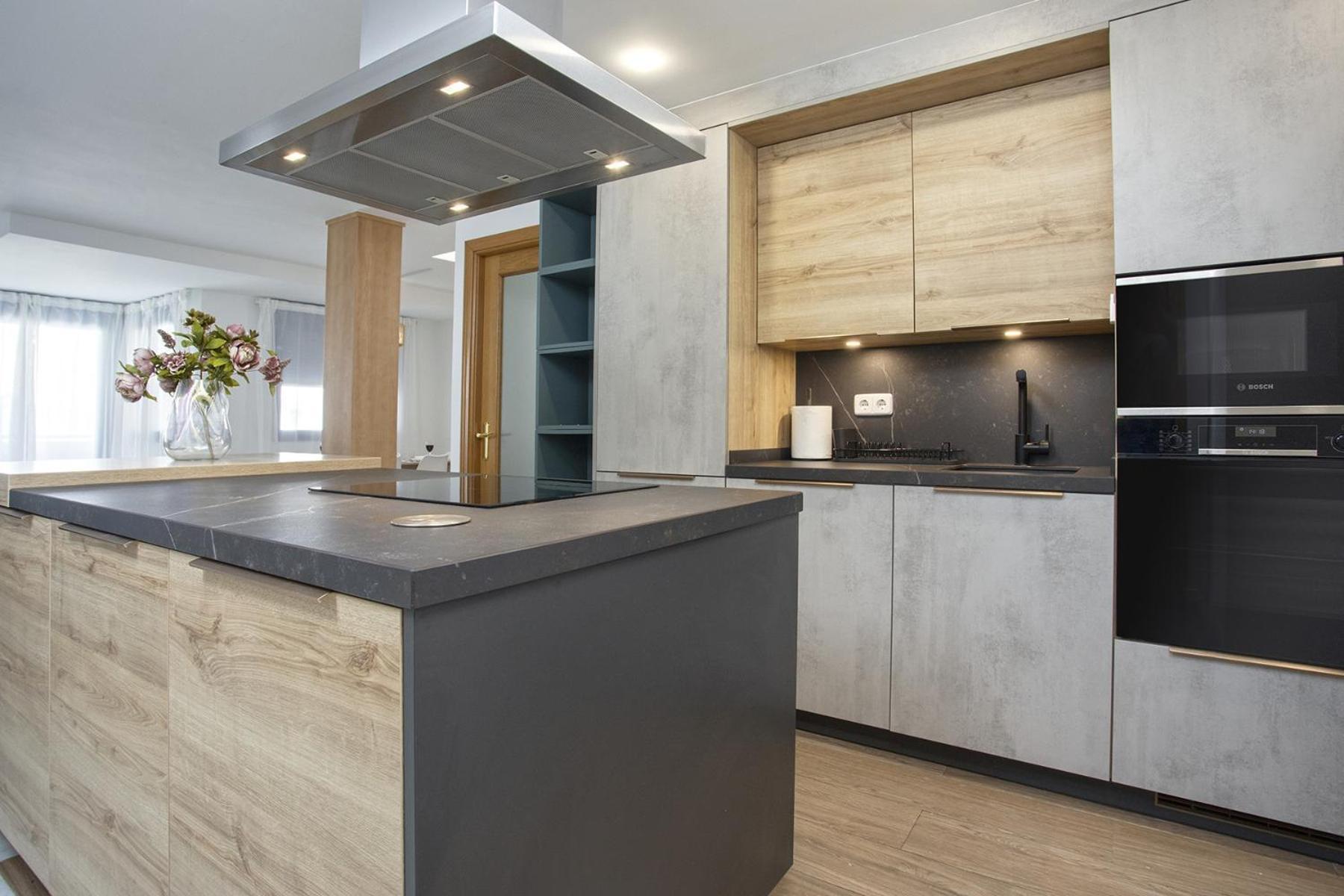 Apartamento -malagasunapts-ayala33 Bus-train Station - Huelin *