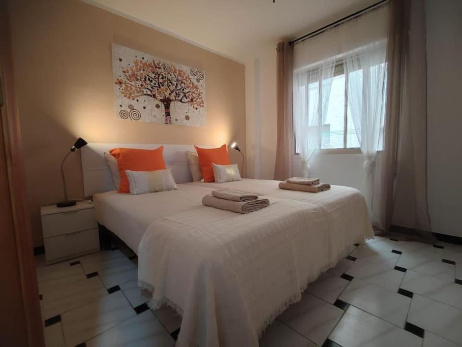 Cozy Flat Near El Palo - Bosque Apartment Malaga