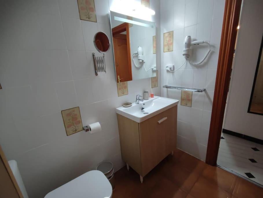 Cozy Flat Near El Palo - Bosque Apartment Malaga