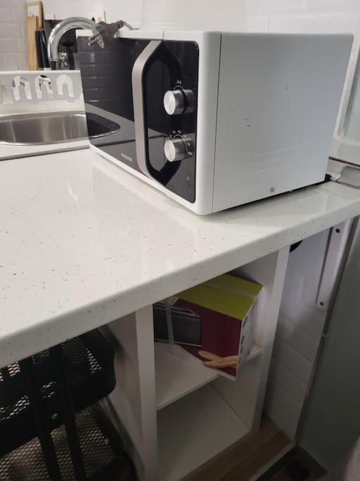 Apartamento Type Loft Gare De Trains Et *