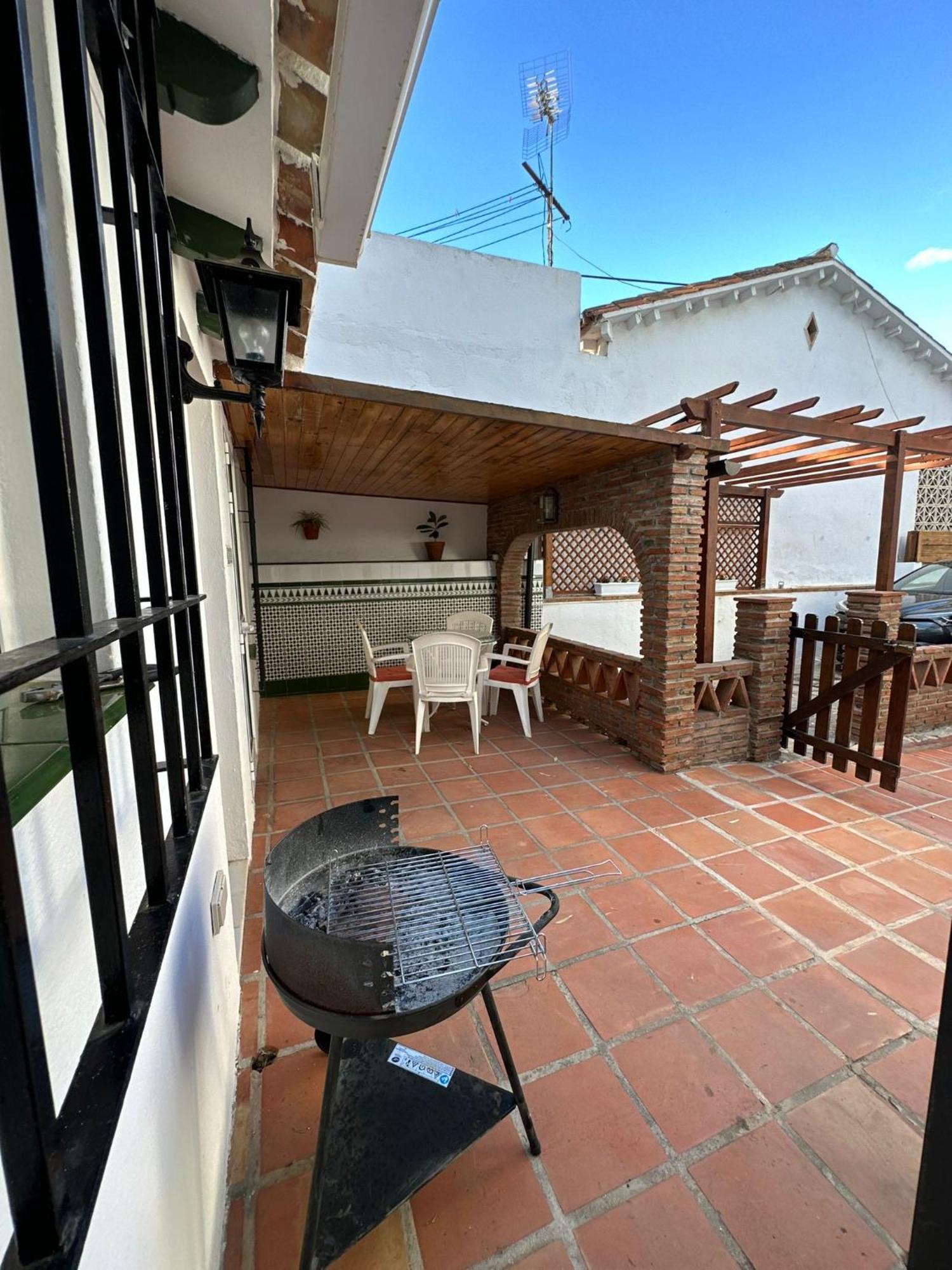 Casa Con Gran Terraza Privada * Málaga