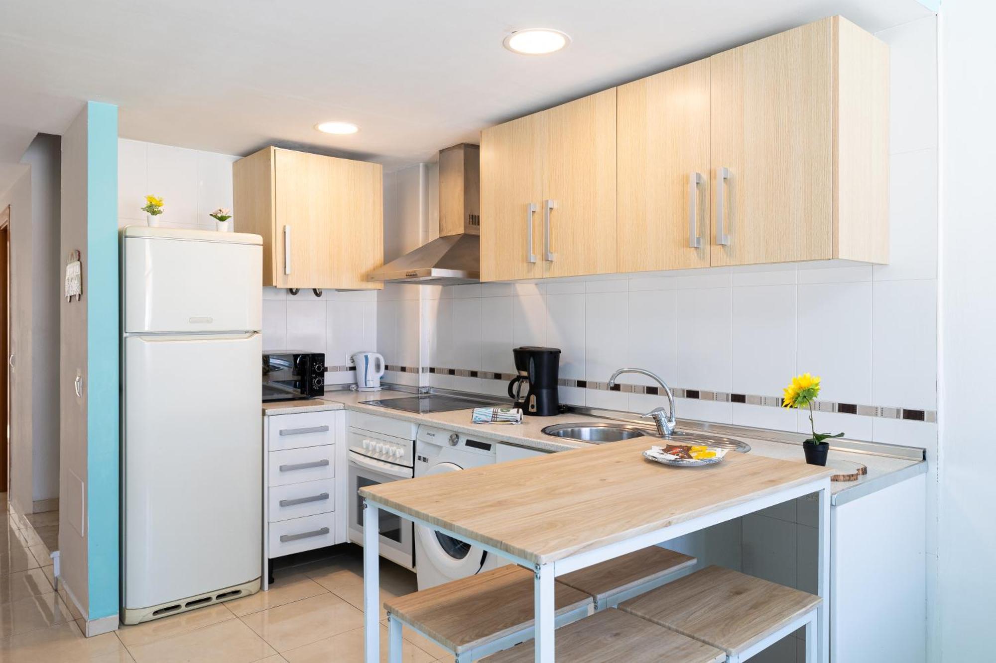 H2m Duplex Sancti Espiritu Sunny Terrace Lägenhet *