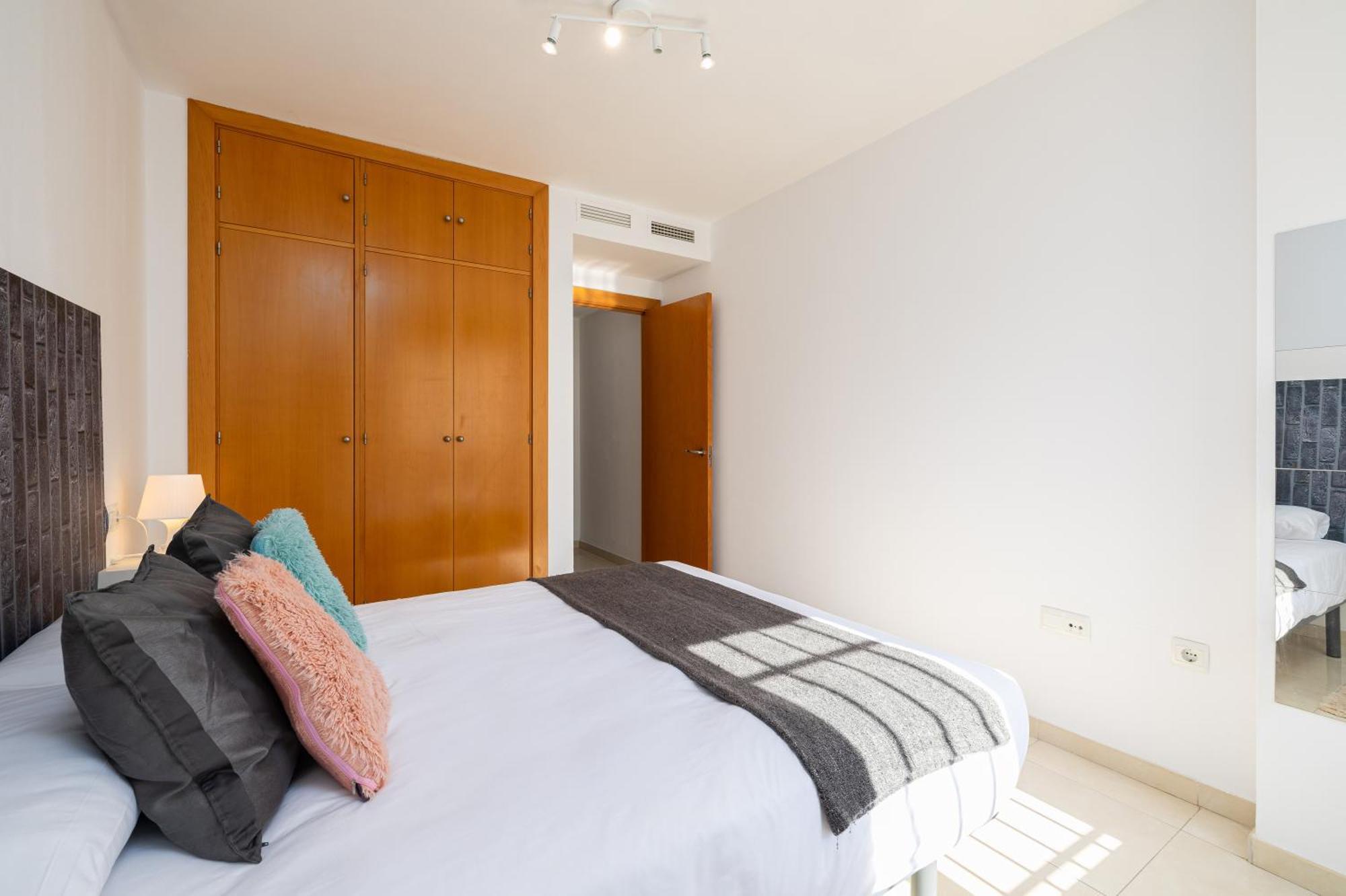 Lägenhet H2m Duplex Sancti Espiritu Sunny Terrace