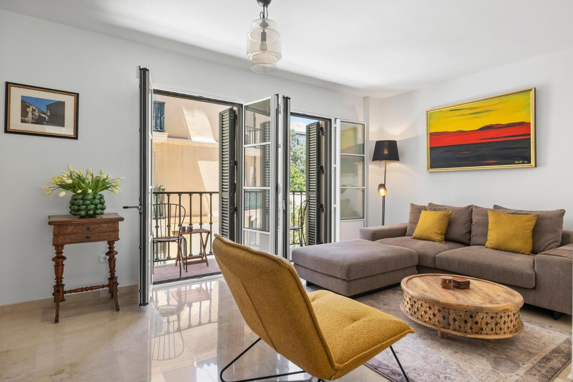 Appartement Stunning In Historic Center By Costarentals - Mal05 *