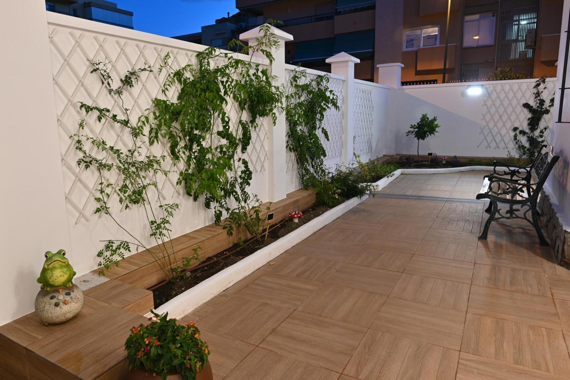 Wonderstays Lucia Villa