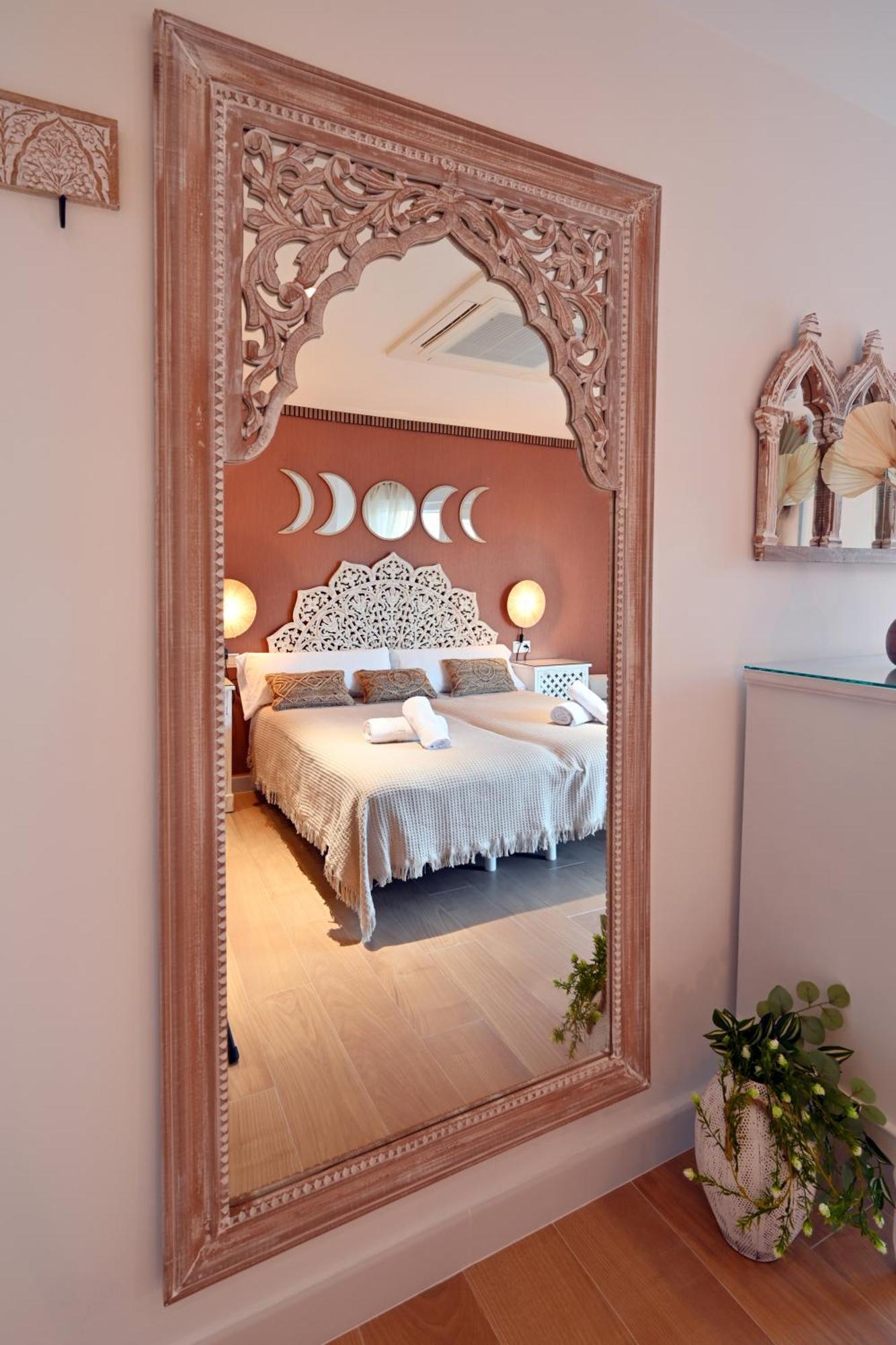 Wonderstays Lucia *