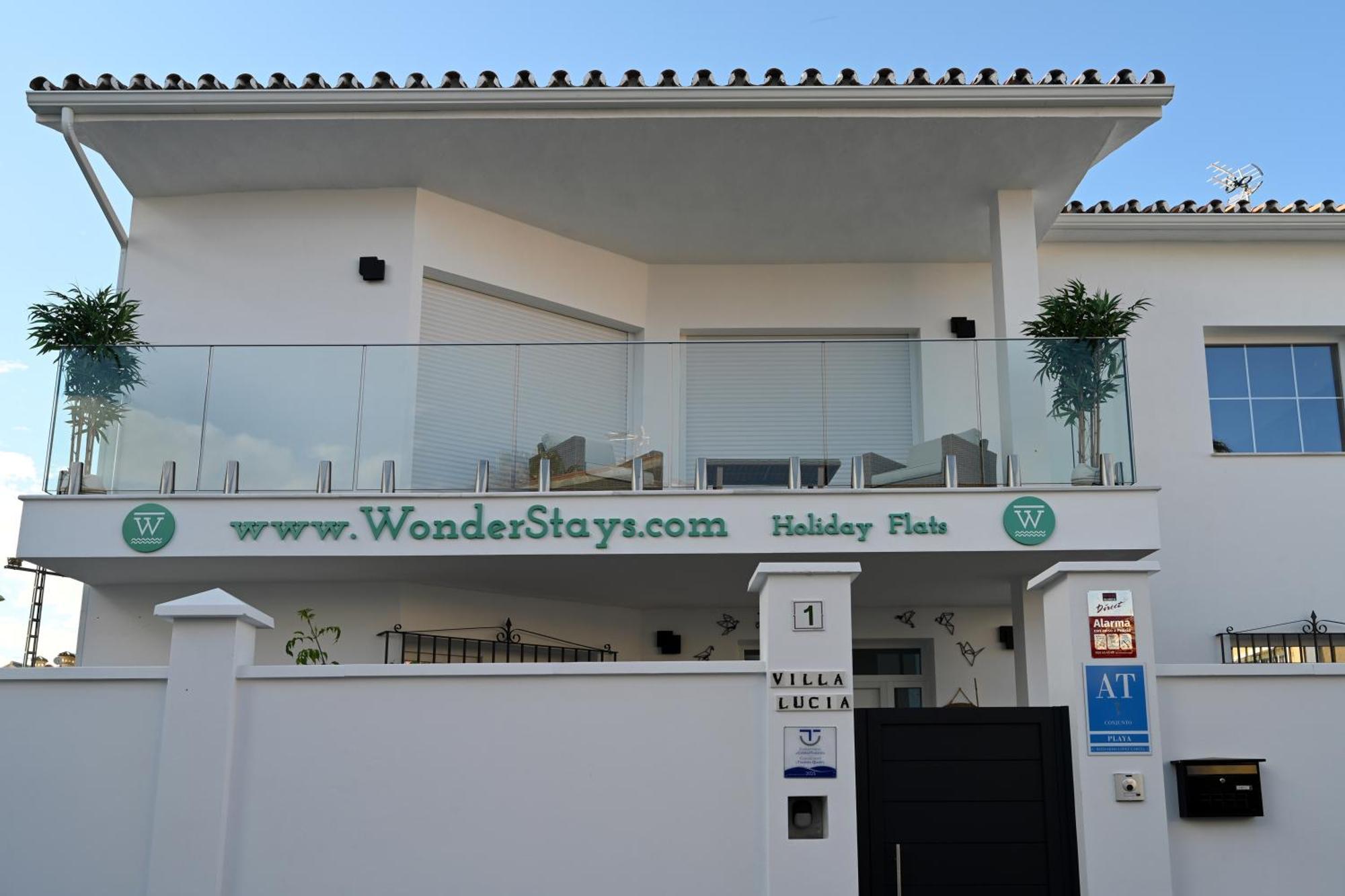 Villa Wonderstays Lucia
