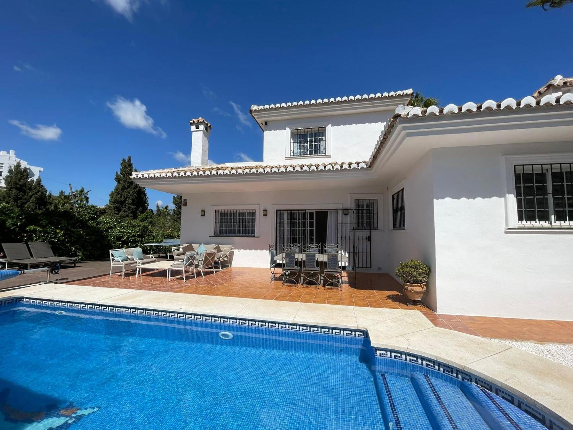 Lets In The Sun - Costa Del Sol * Malaga