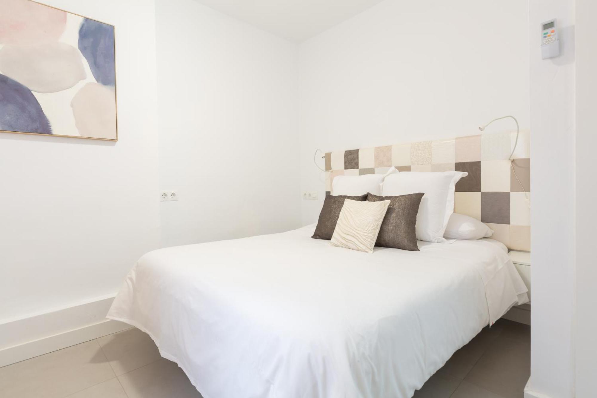 Apartment Santa Lucia - 1 Bedroom In The Heart Of The Centre Málaga