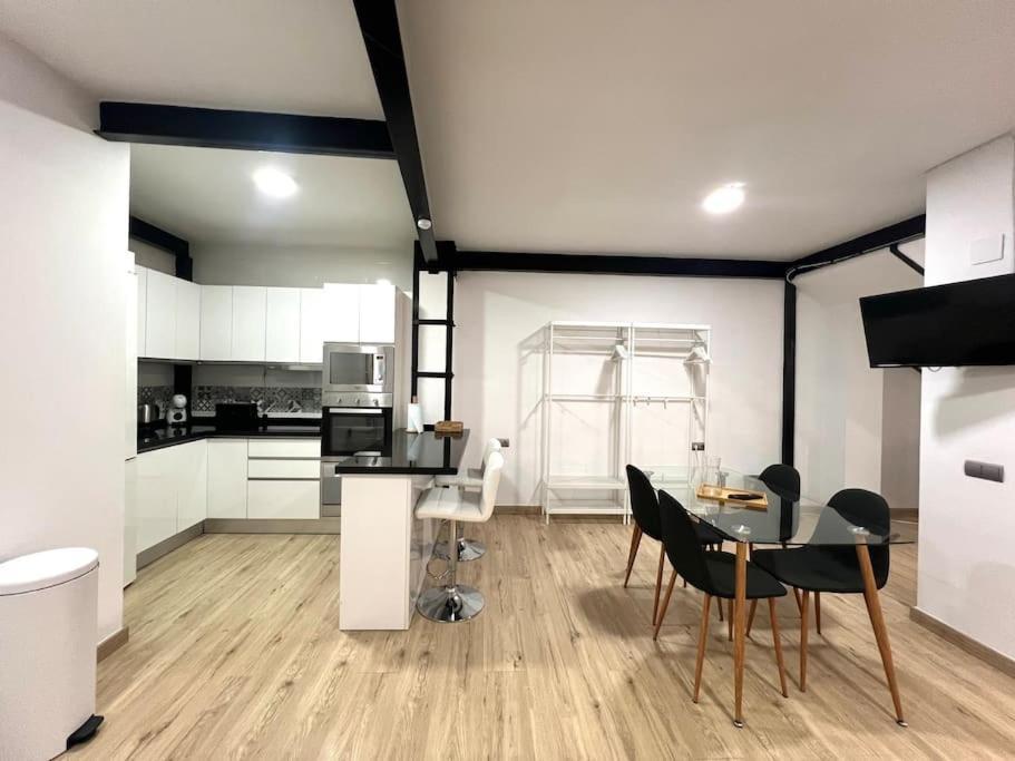 Duplex Cienfuegos I & Old Town By Ele Apartamento Málaga
