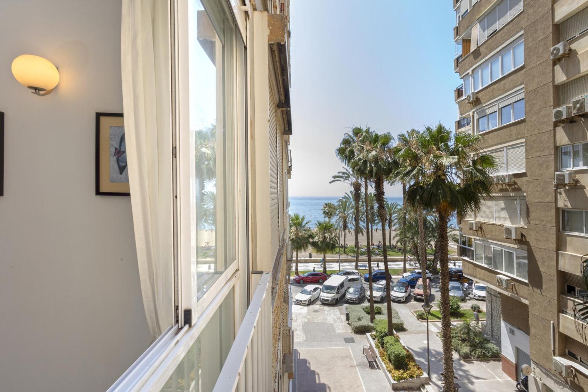 Apartamento -malagasunapts-malagueta Estudio Aa Wifi *