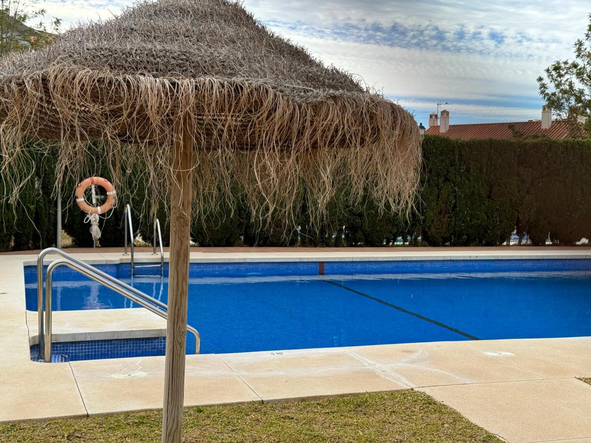 Nuestro Atico Con Vistas Al Mar Terraza, Piscina Y Parking Appartement