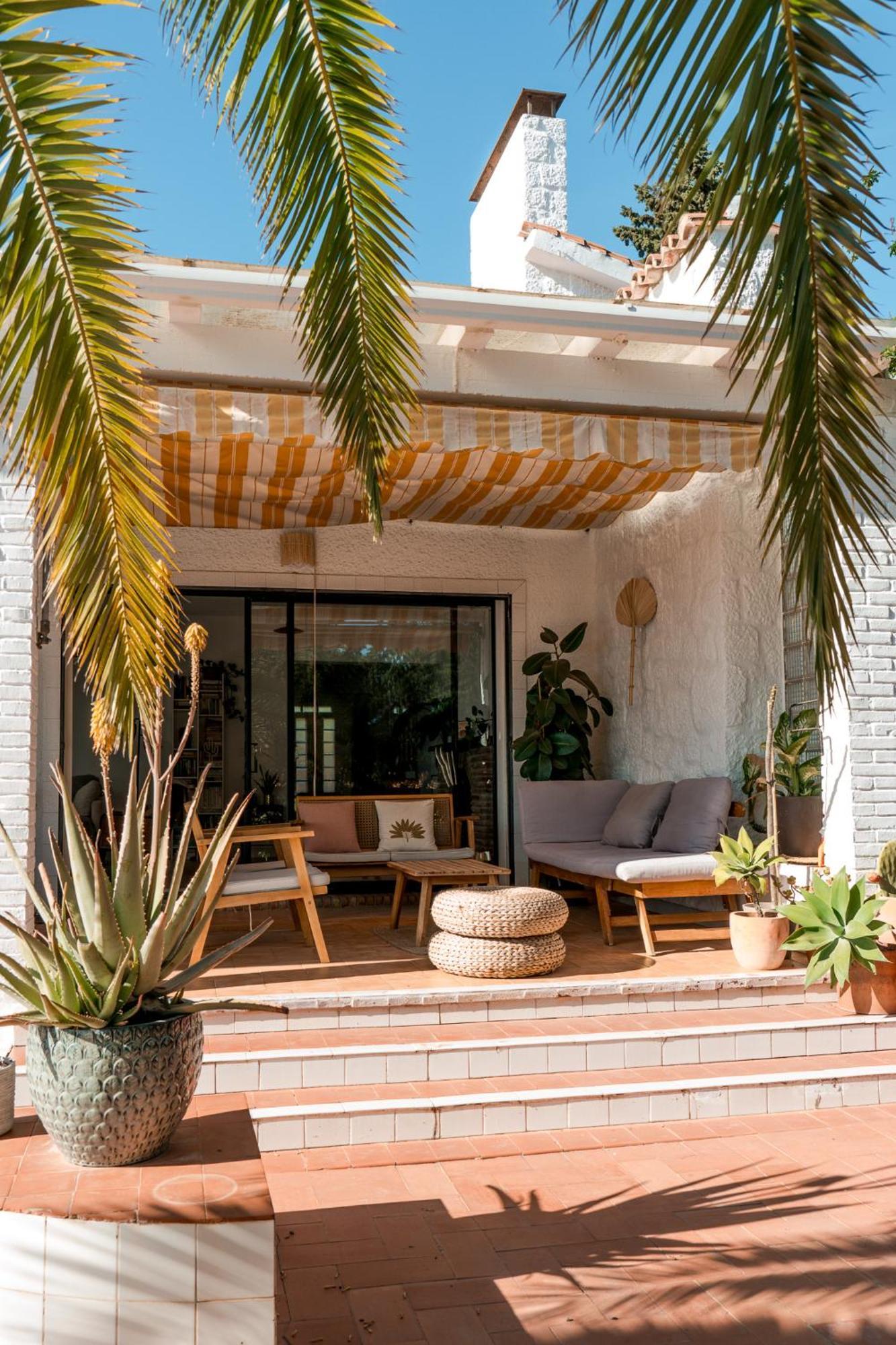Lina - Andalusian 3-bedroom With Pool & Ocean View * Málaga