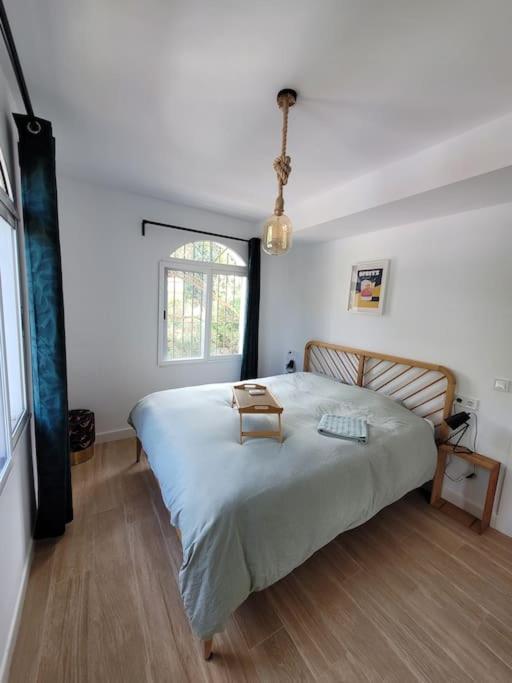 Lina - Andalusian 3-bedroom With Pool & Ocean View Villa Málaga