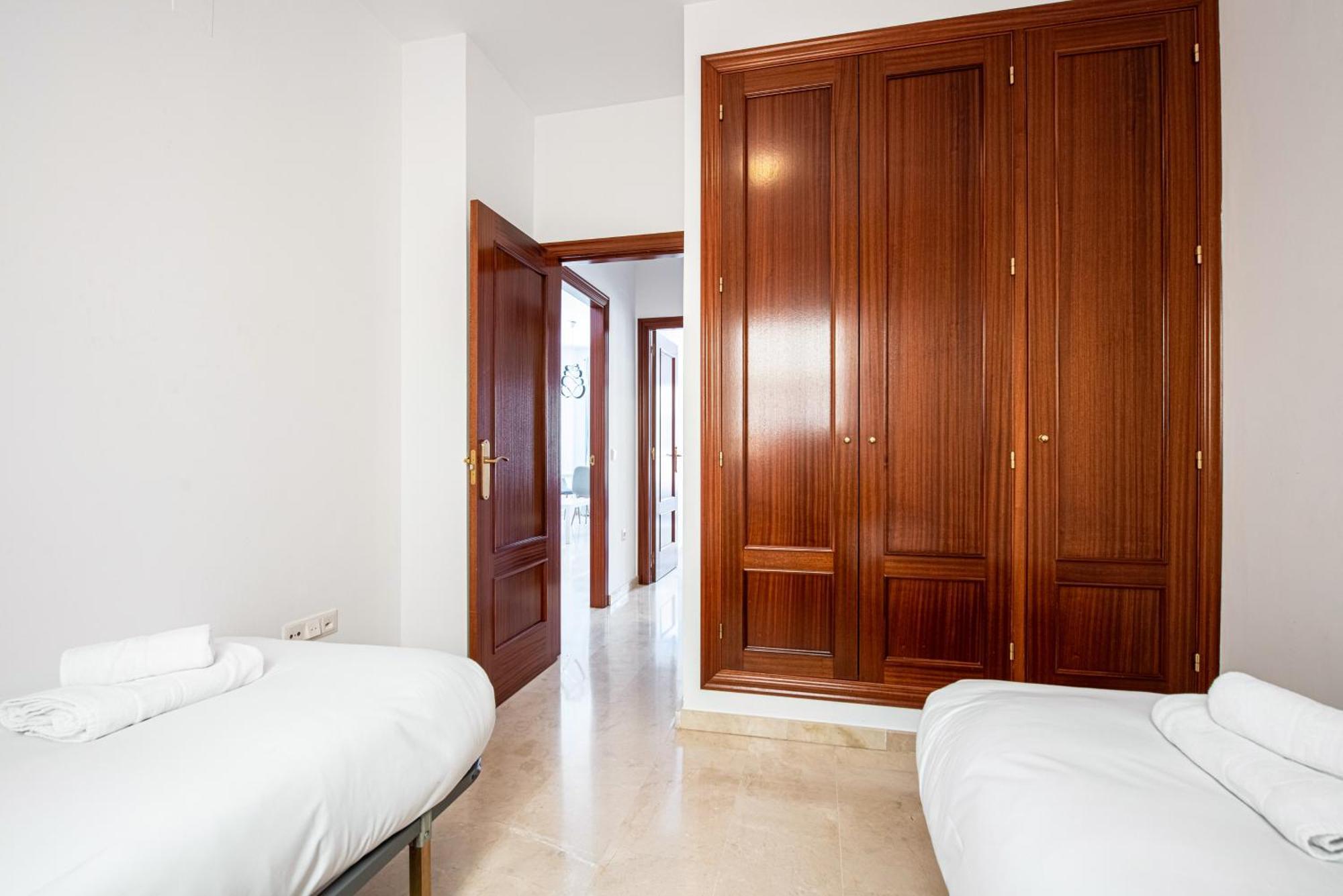 U-nique Alderete Apartamento *