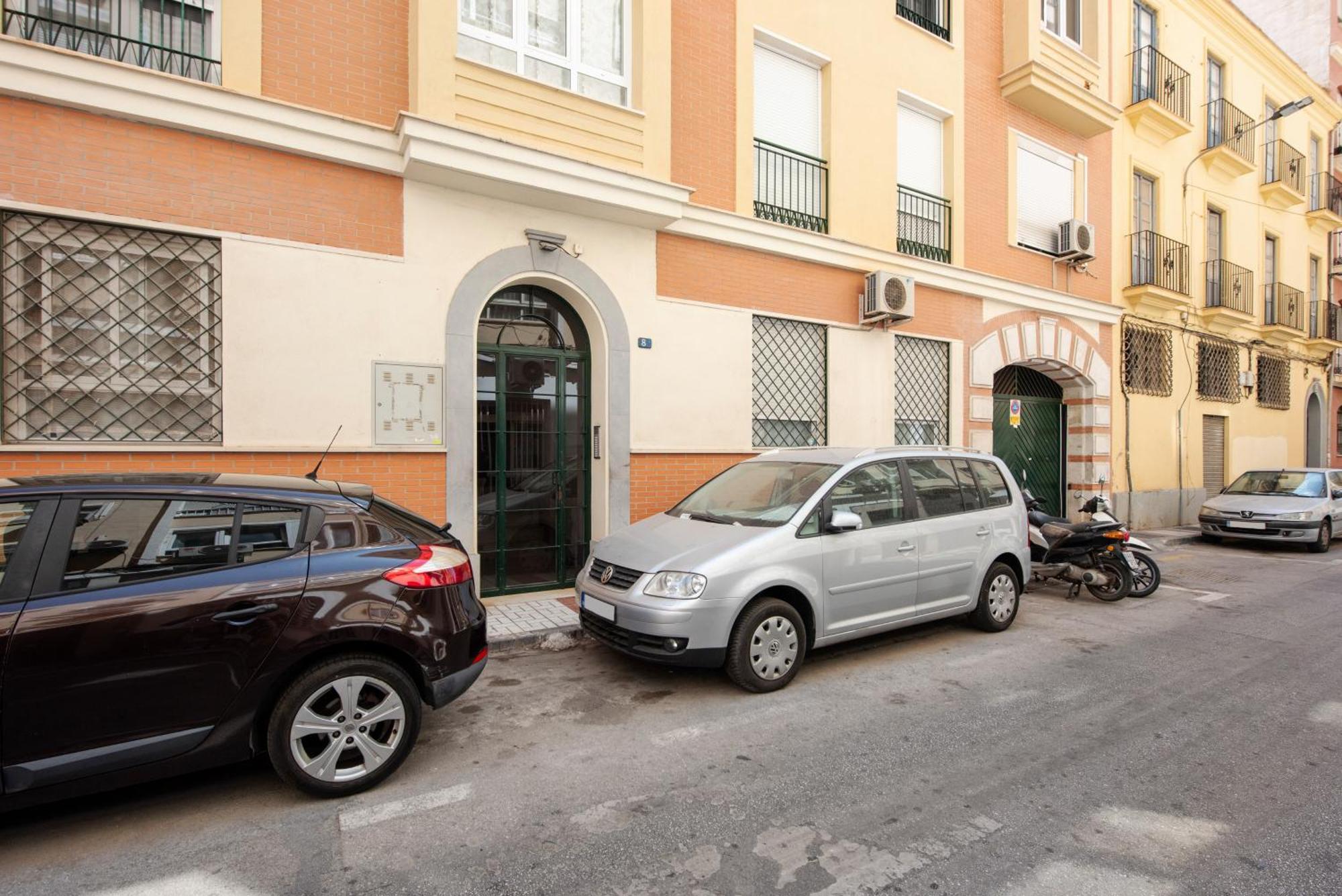 U-nique Alderete * Málaga