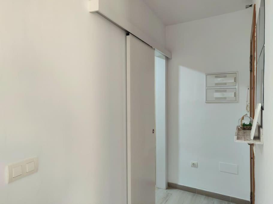 Apartamento Estudio Con Gran Terraza Junto Al Centro Historico Málaga