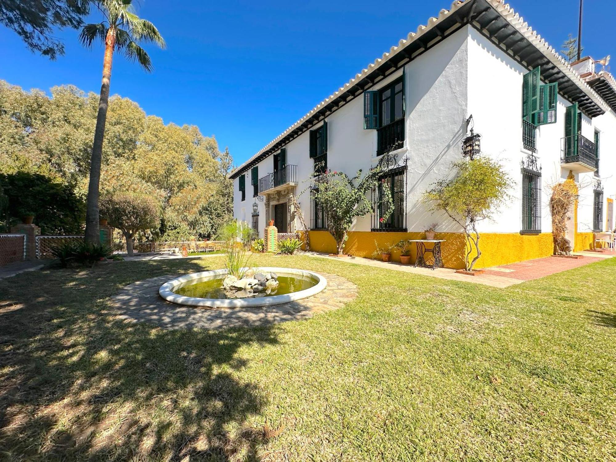 Clavero Eight Premium Malaga