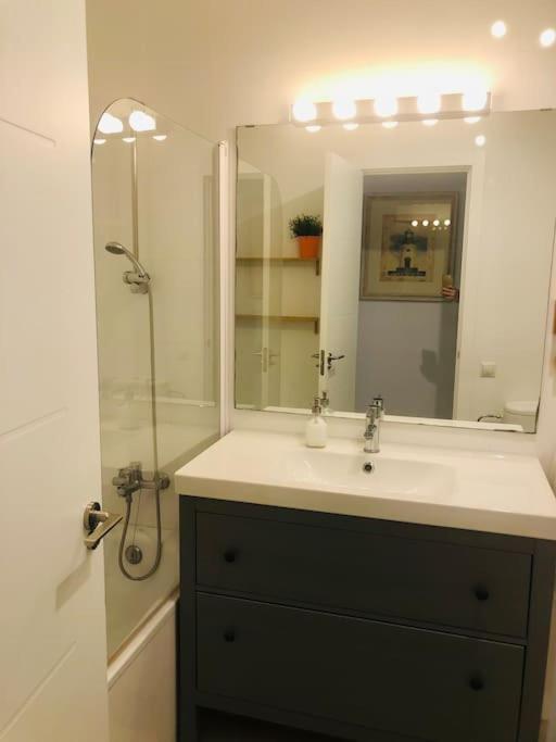 Centrico Piso Con 2 Camas De Matrimonio Apartamento Málaga