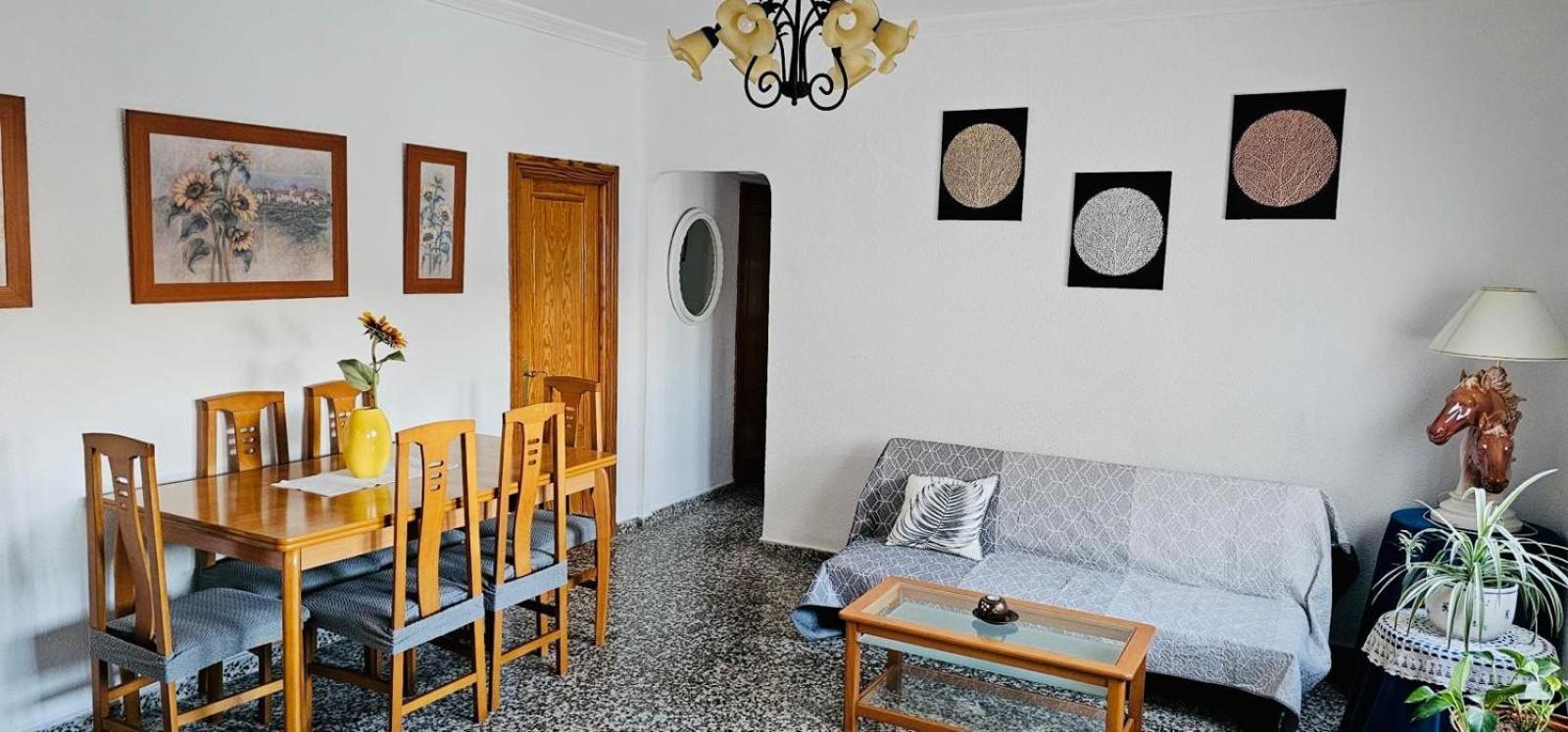 Apartment & Sea *