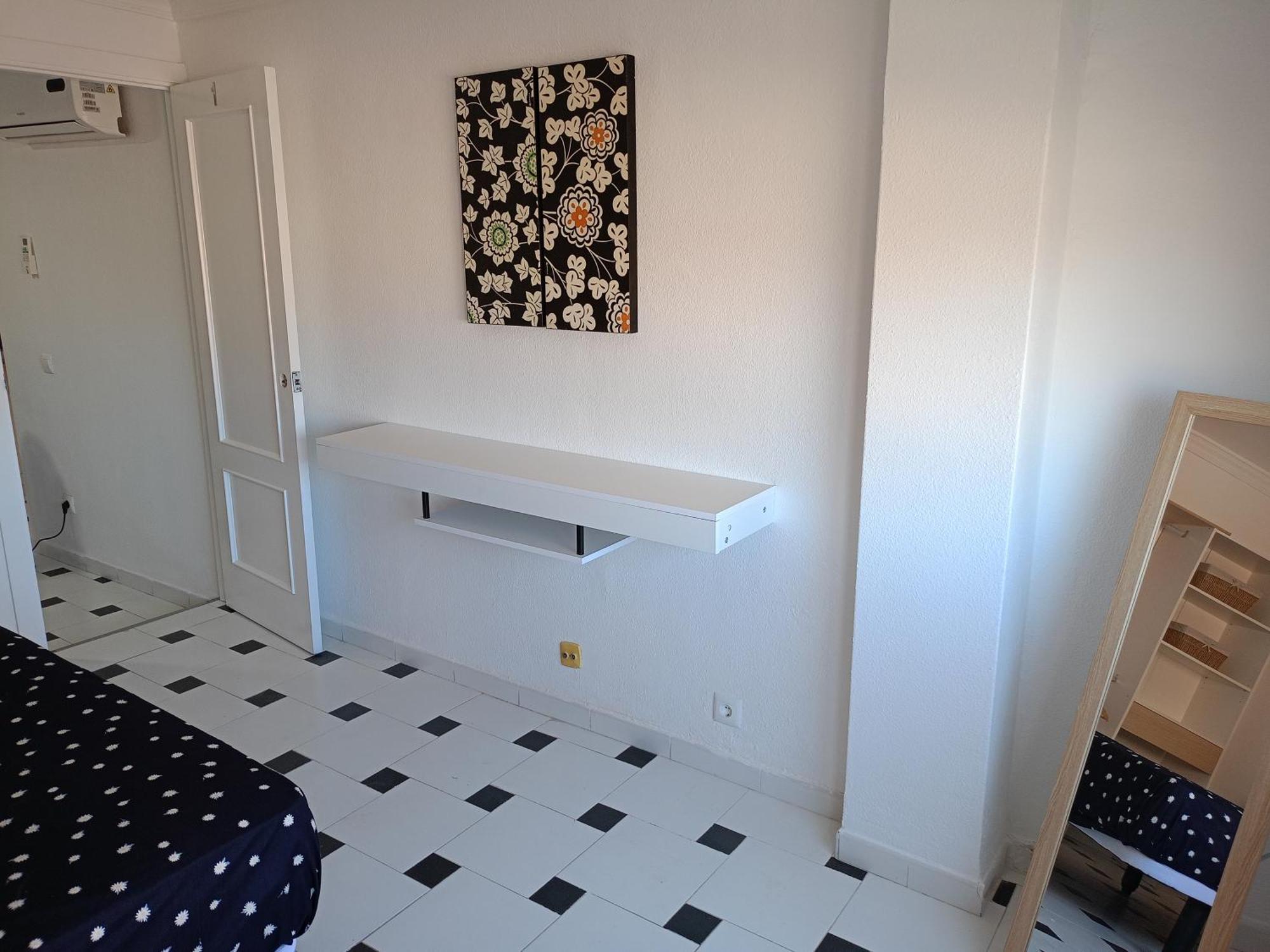 Habitación en casa particular Angosta Host Málaga