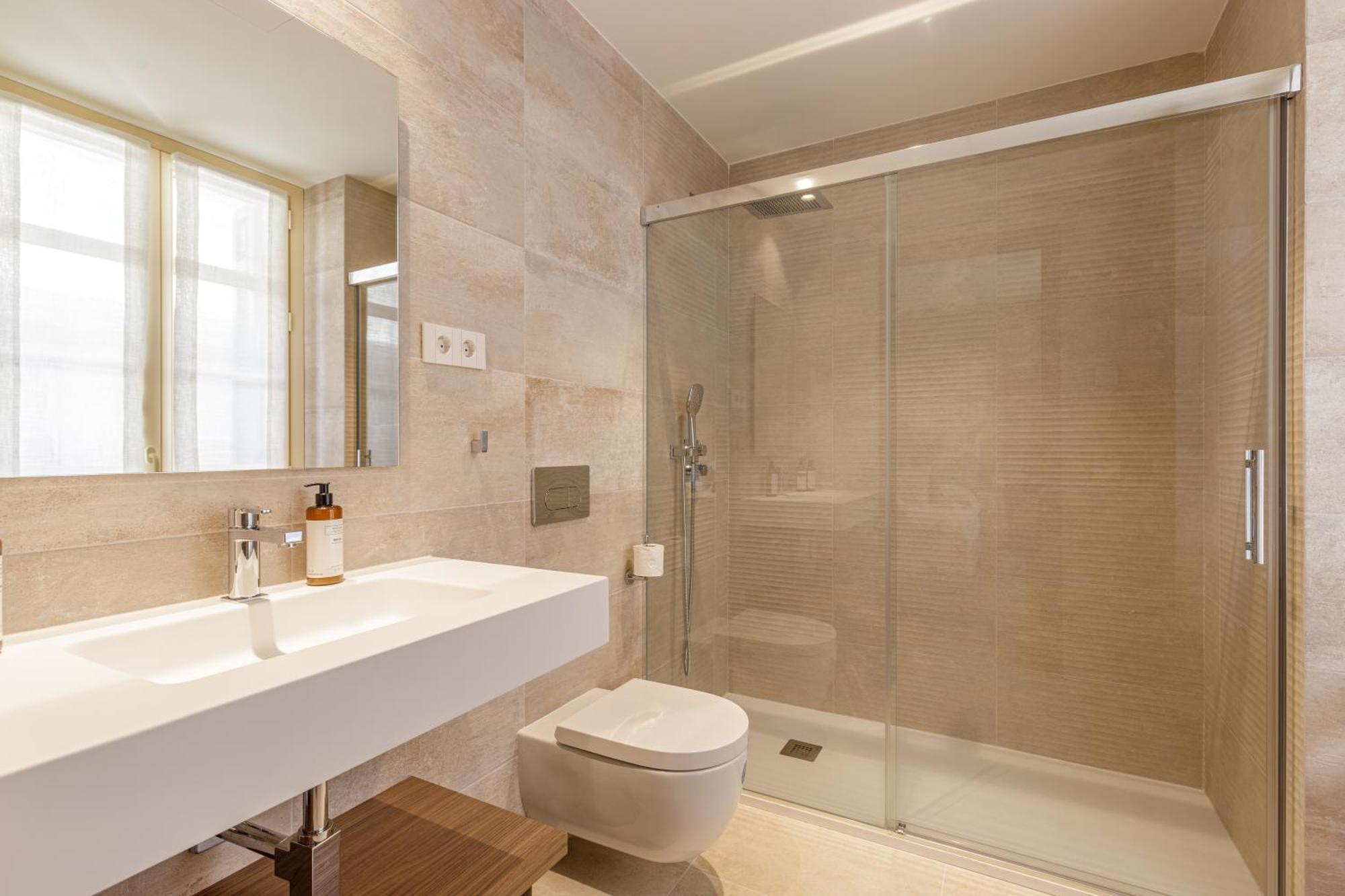 Plaza Del Siglo & Boutique By Caleta Homes * Málaga