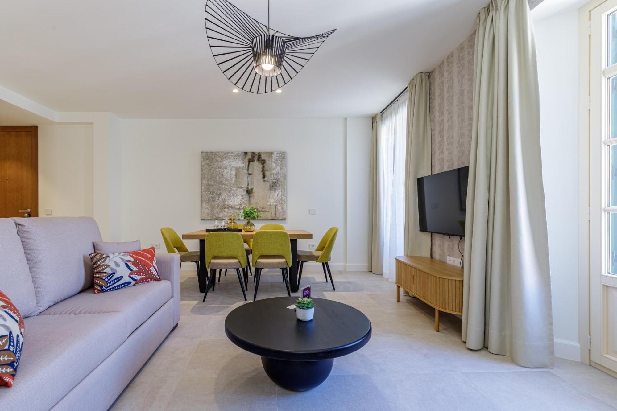 Plaza Del Siglo & Boutique By Caleta Homes * Málaga