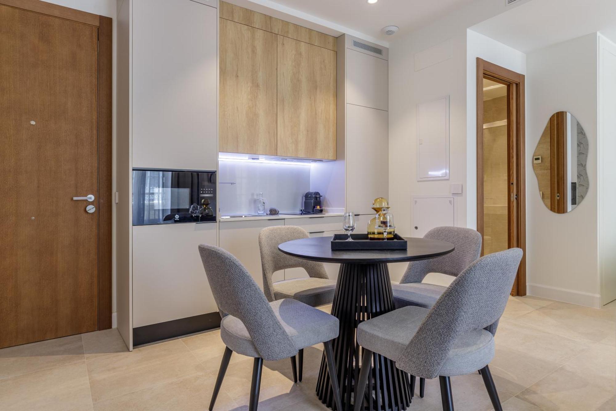 Plaza Del Siglo & Boutique By Caleta Homes * Málaga