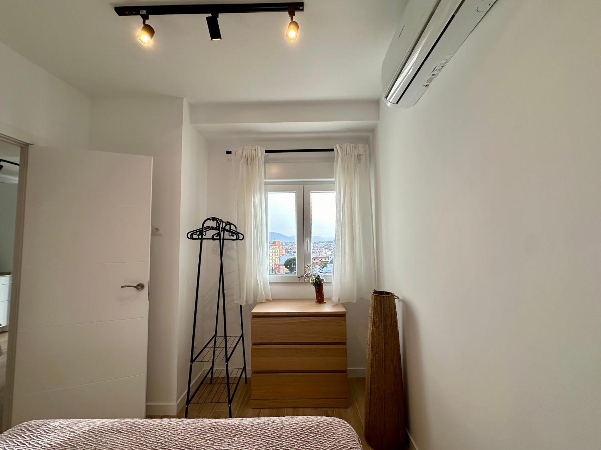 Appartement Atico Con Solarium Y Bbq Cerca Del Centro 6 Pax *