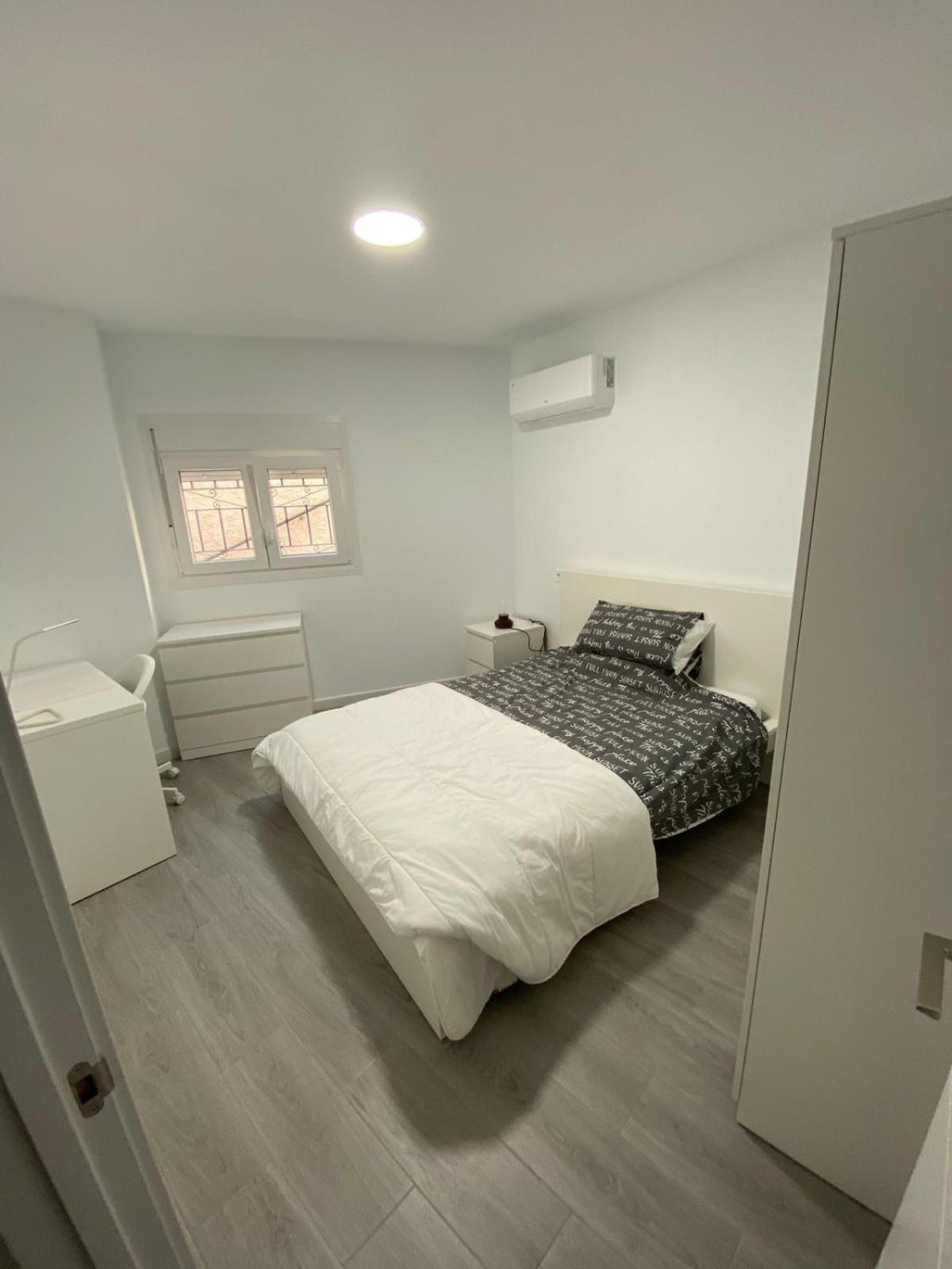 3 Con Terraza Junto A Monte Victoria Appartement Málaga