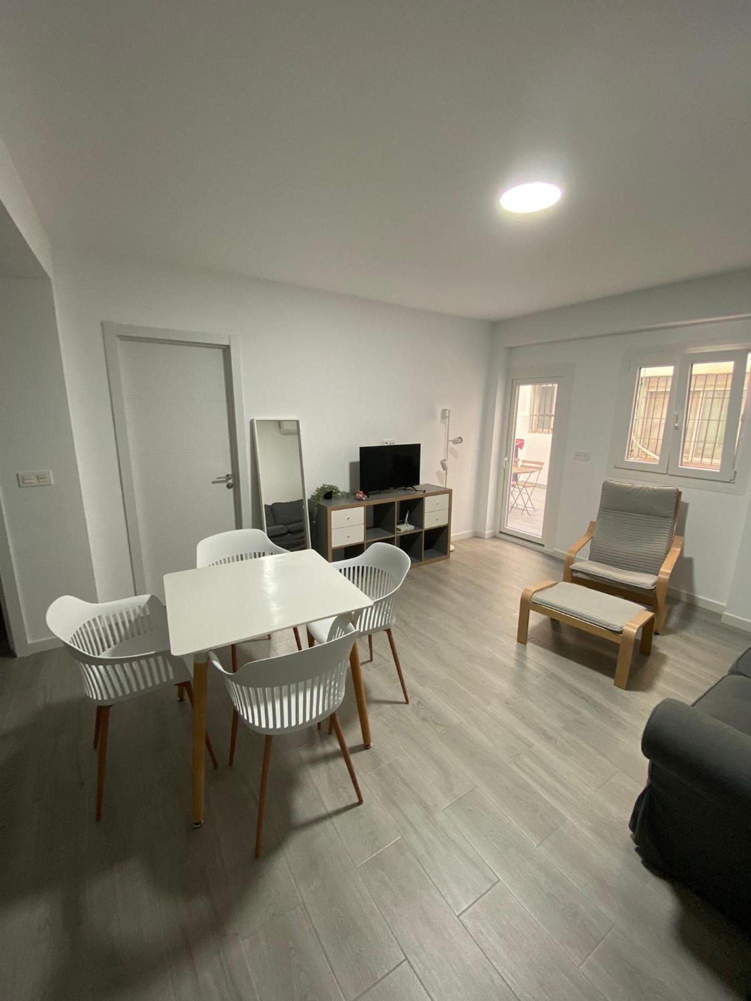 Appartement 3 Con Terraza Junto A Monte Victoria *