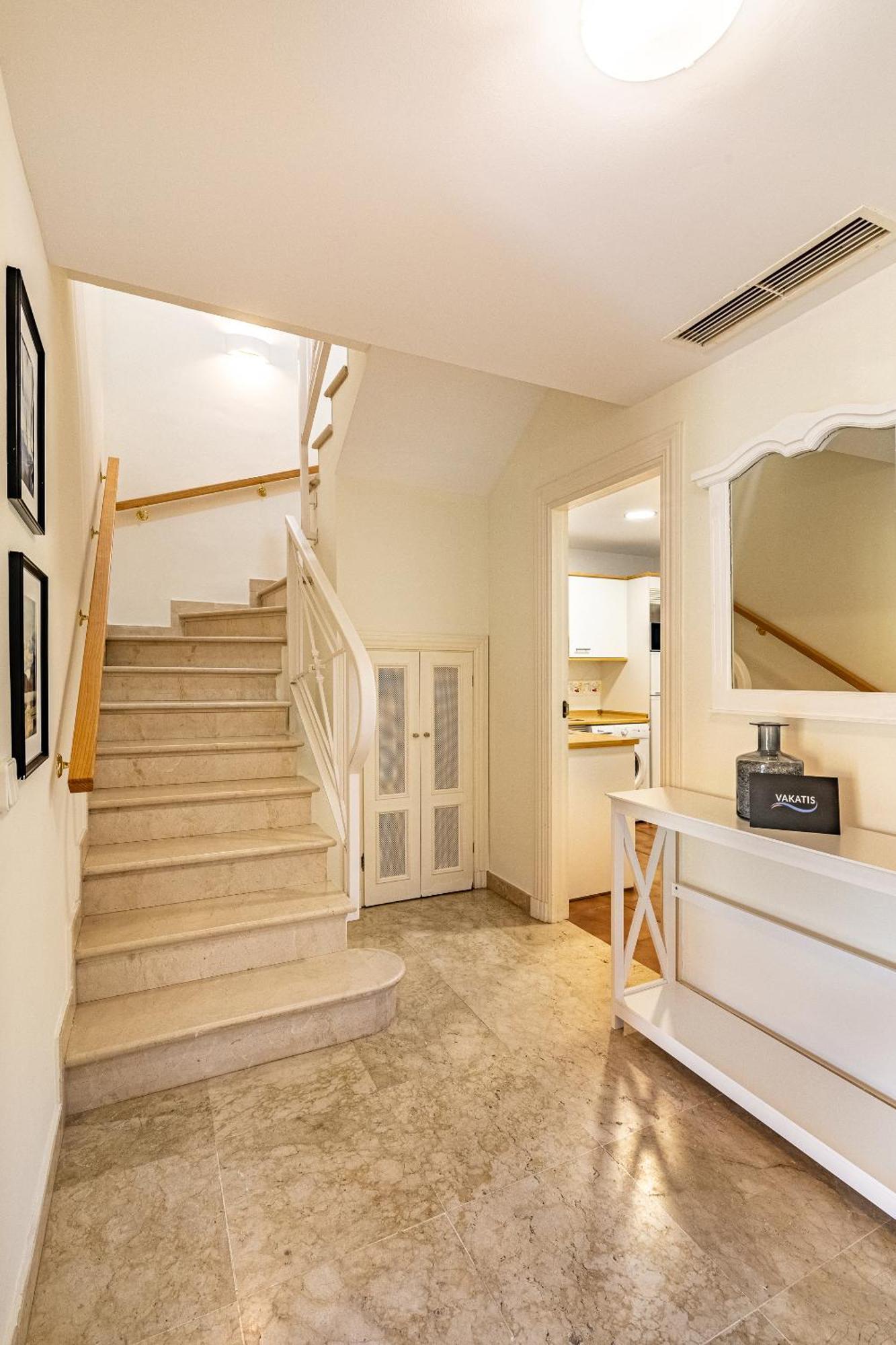 Spacious 3 Bed In La Quinta Golf- Marbella Lejlighed *