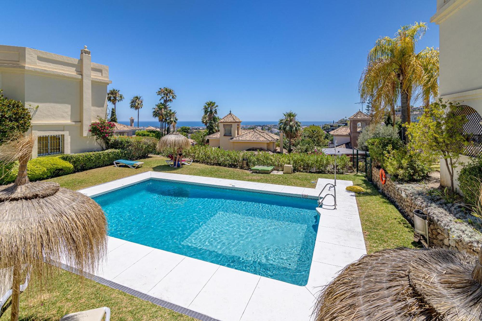 Spacious 3 Bed In La Quinta Golf- Marbella Lejlighed *