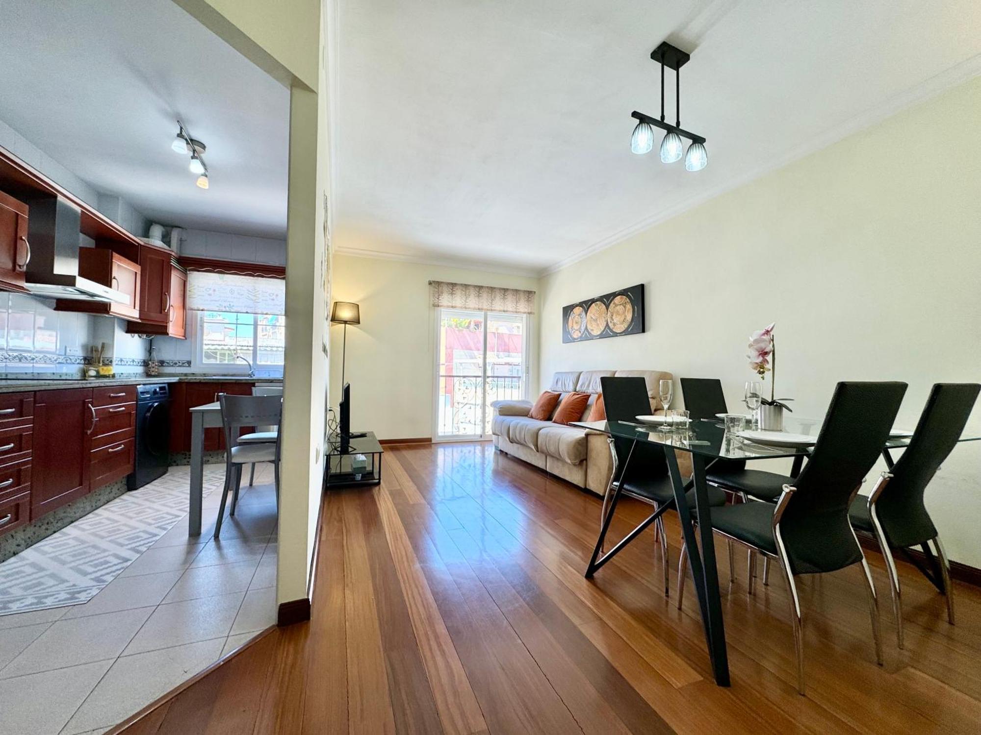 Appartement Lujoso Piso Centro Aparcamiento Privado, Terraza & Ac